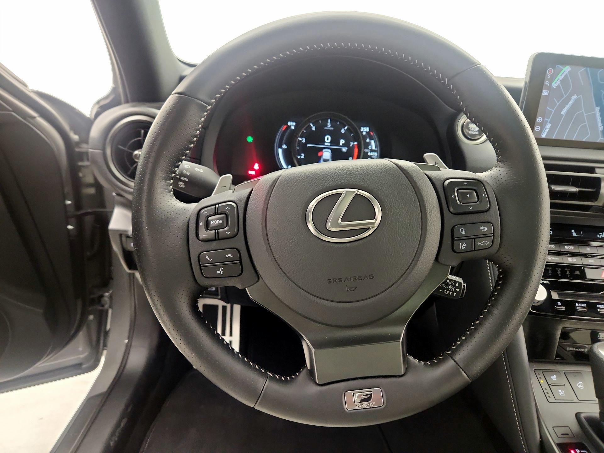 Thumbnail: 2025 Lexus IS - 10