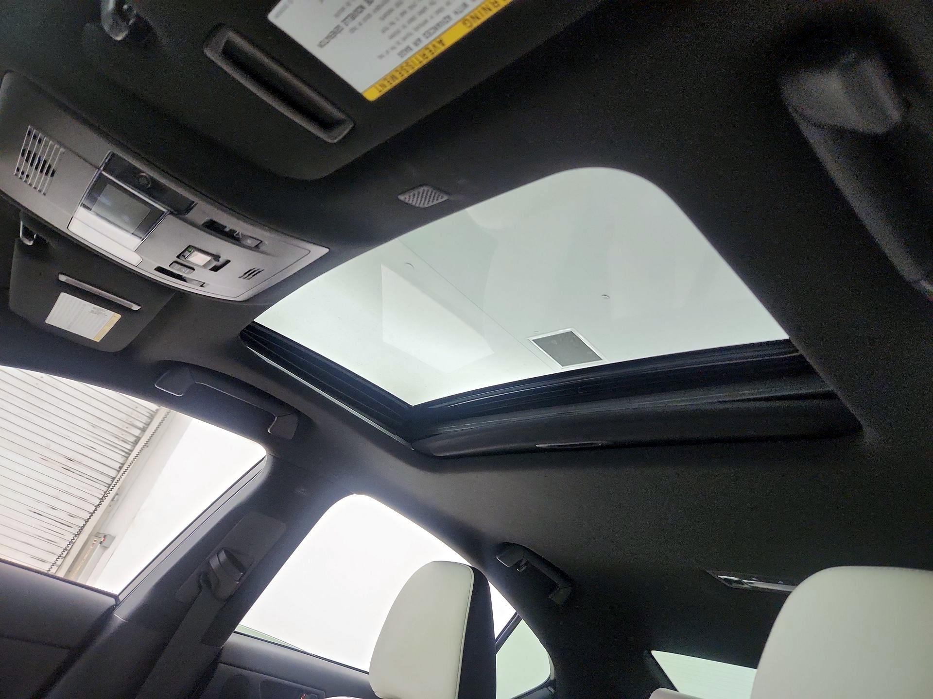 Thumbnail: 2025 Lexus IS - 20