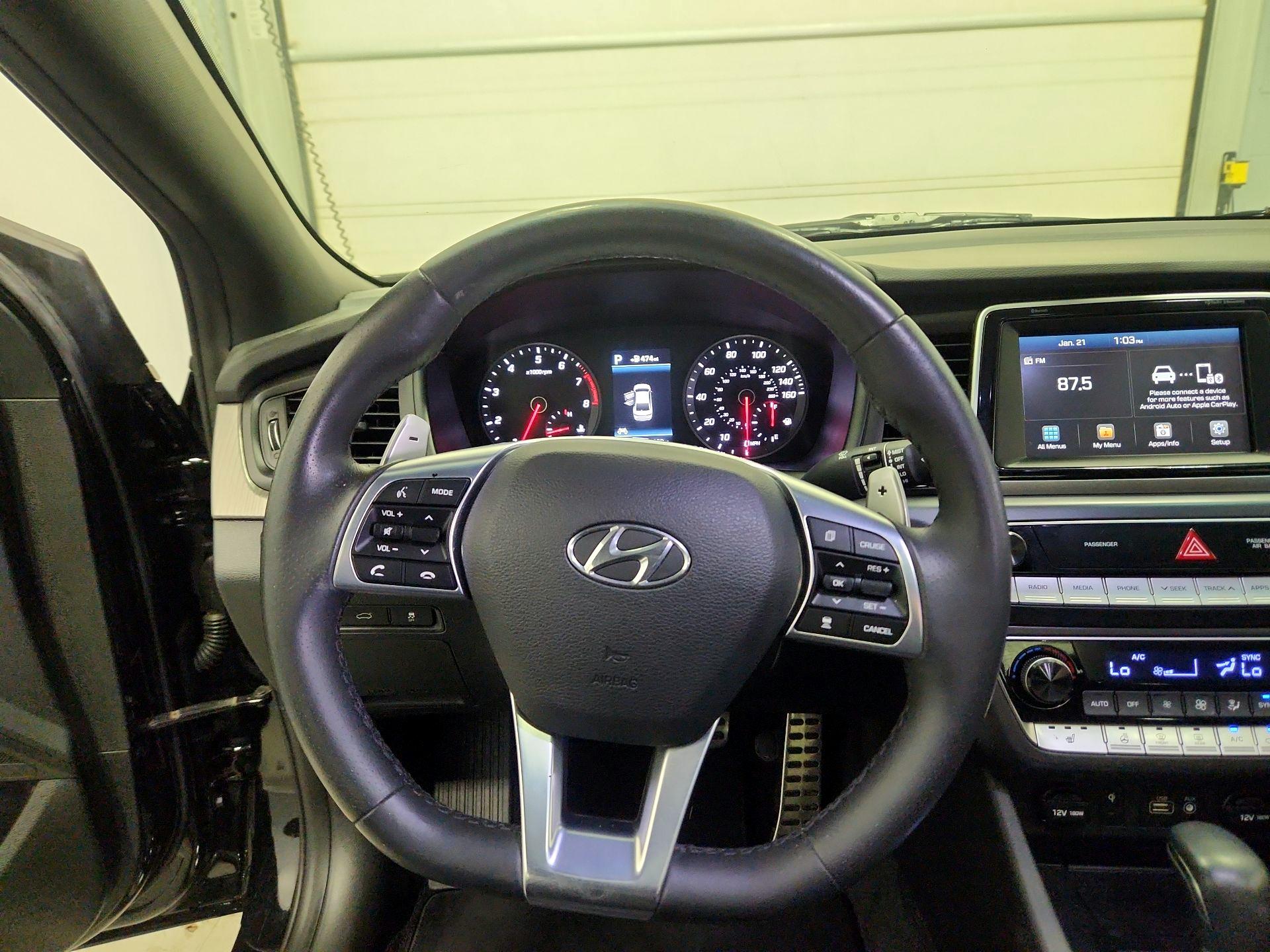 Thumbnail: 2018 Hyundai Sonata - 10