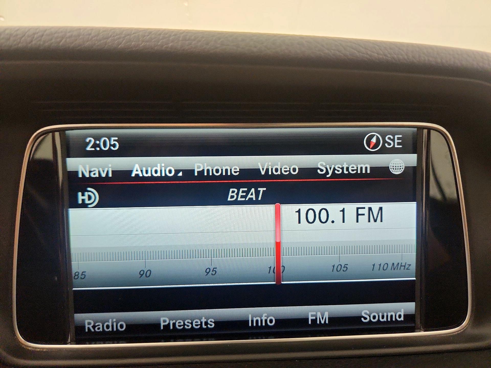 Thumbnail: 2015 Mercedes-Benz E-Class - 14