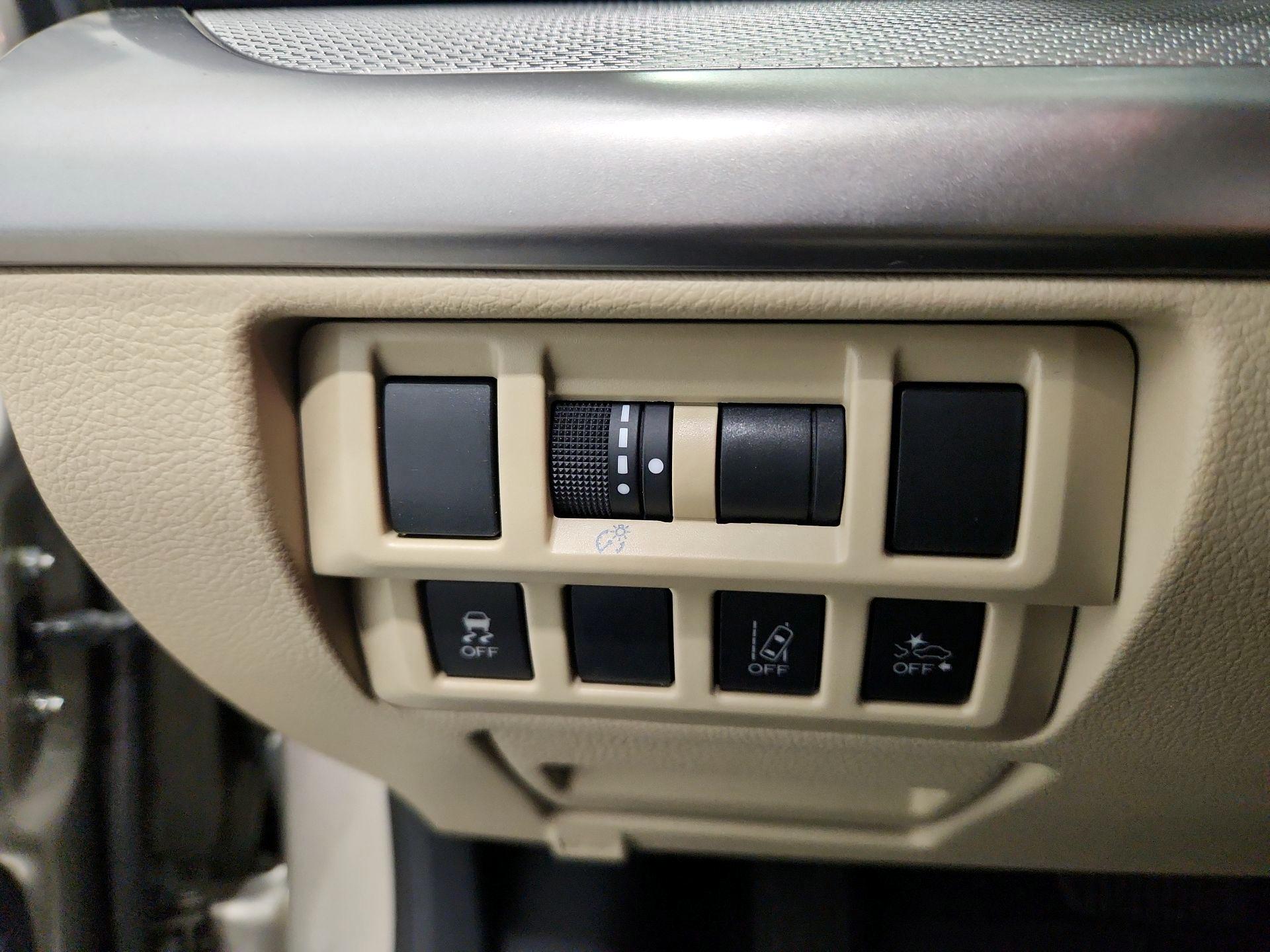 Thumbnail: 2019 Subaru Outback - 13