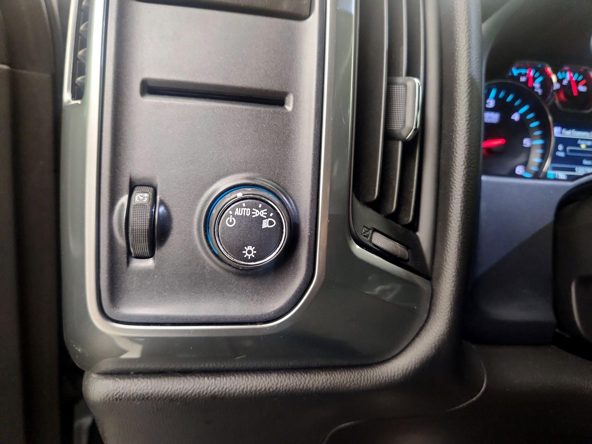 Thumbnail: 2019 Chevrolet Silverado 1500 - 11