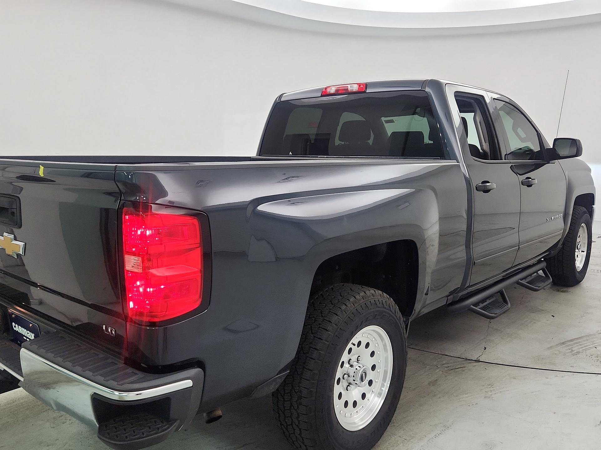 Thumbnail: 2019 Chevrolet Silverado 1500 - 5