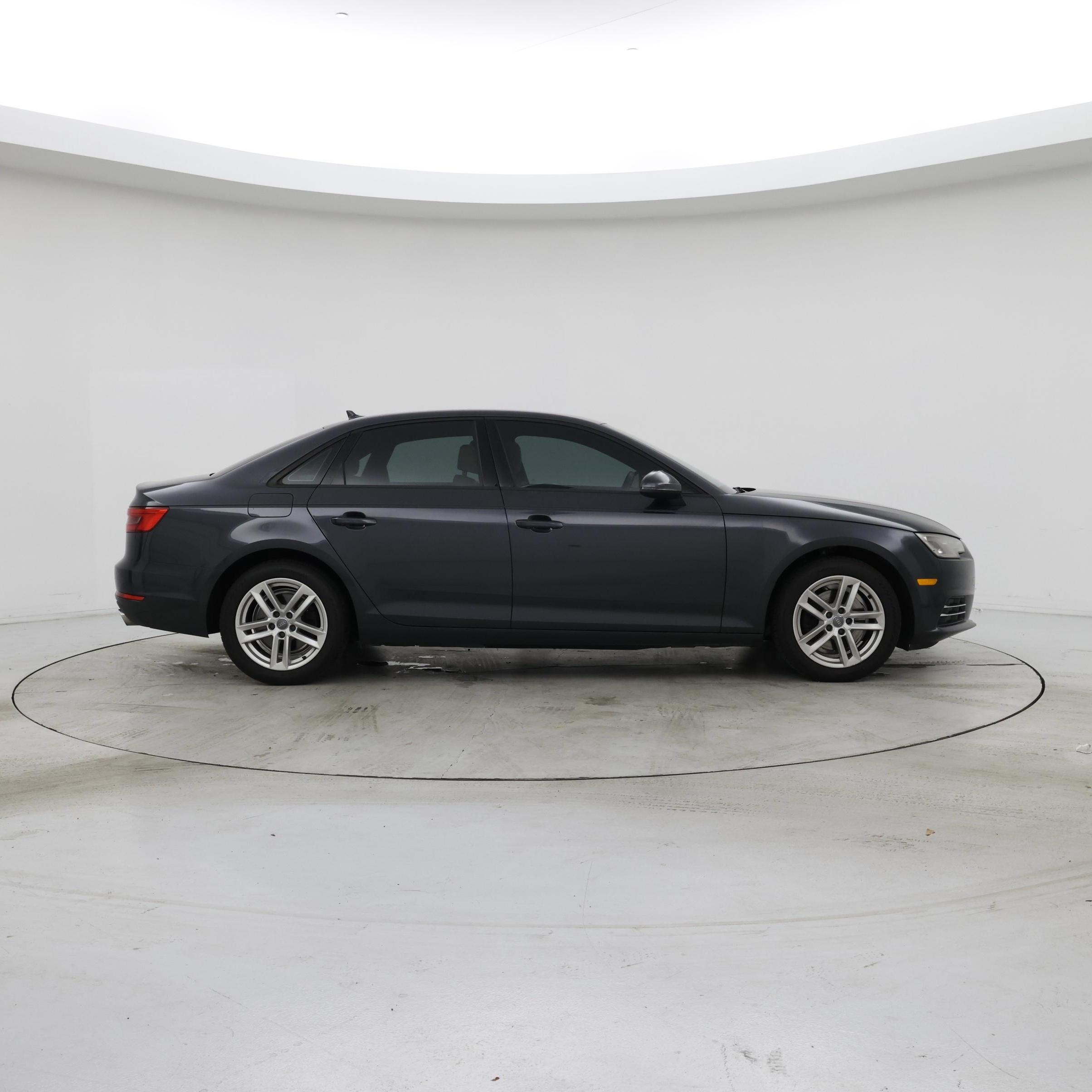 Thumbnail: 2017 Audi A4 - 7