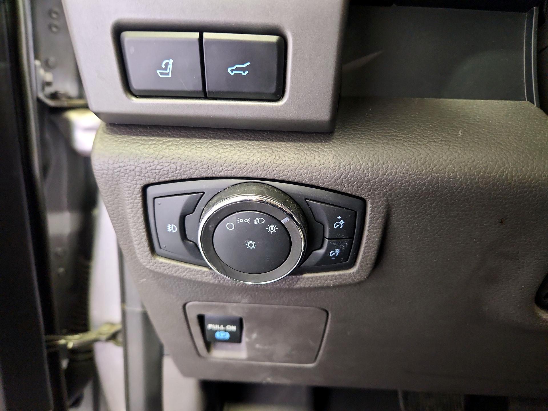 Thumbnail: 2020 Ford Expedition - 13