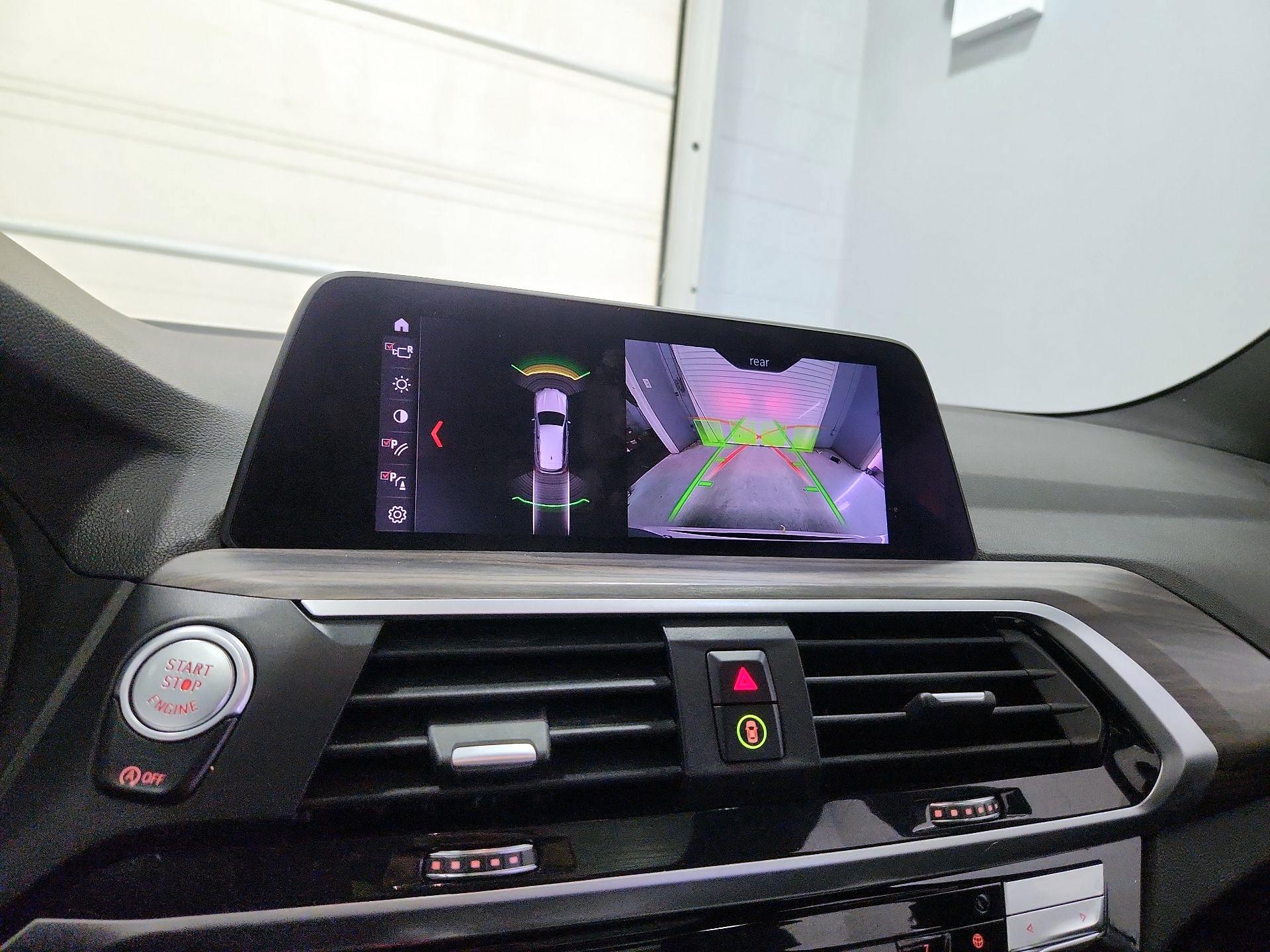 Thumbnail: 2021 BMW X3 - 15