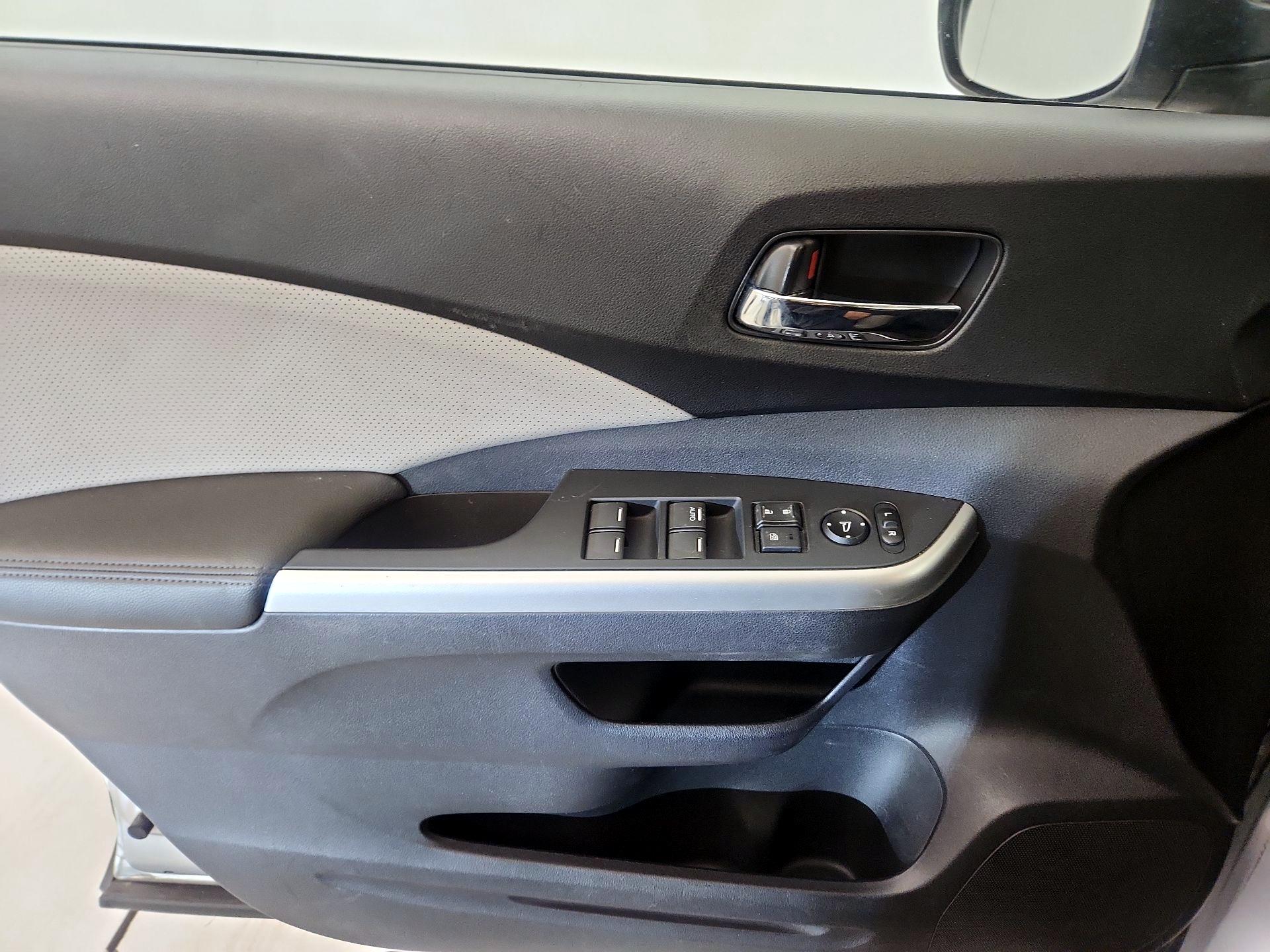 Thumbnail: 2015 Honda CR-V - 10