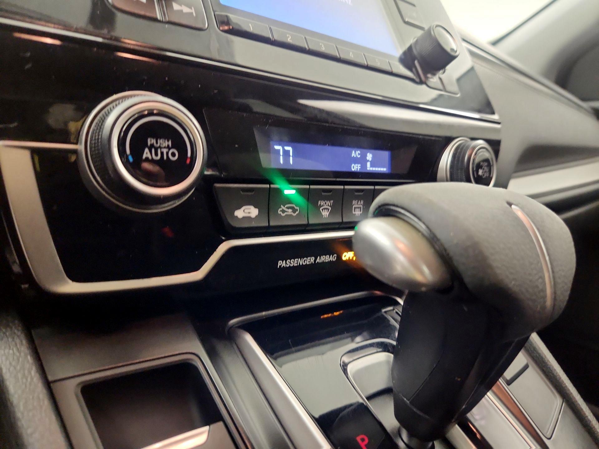 Thumbnail: 2018 Honda CR-V - 14