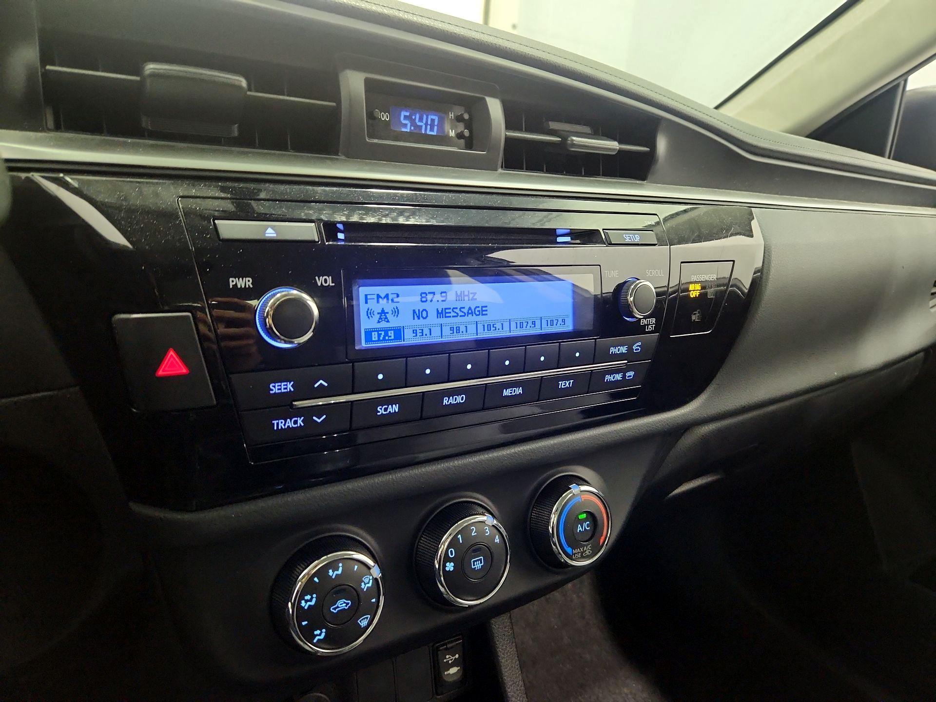 Thumbnail: 2014 Toyota Corolla - 14