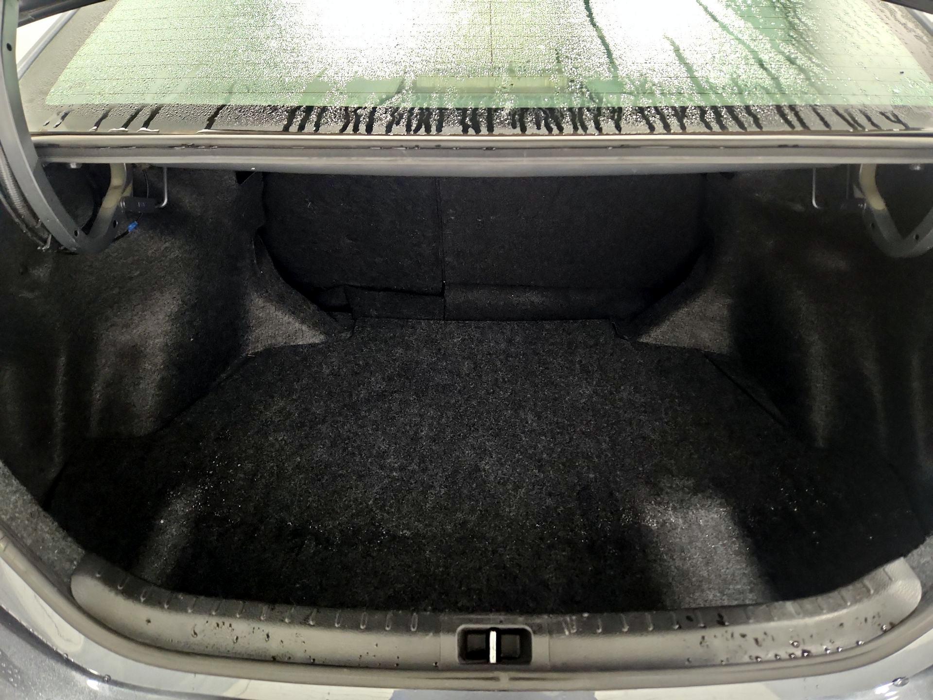 Thumbnail: 2014 Toyota Corolla - 19