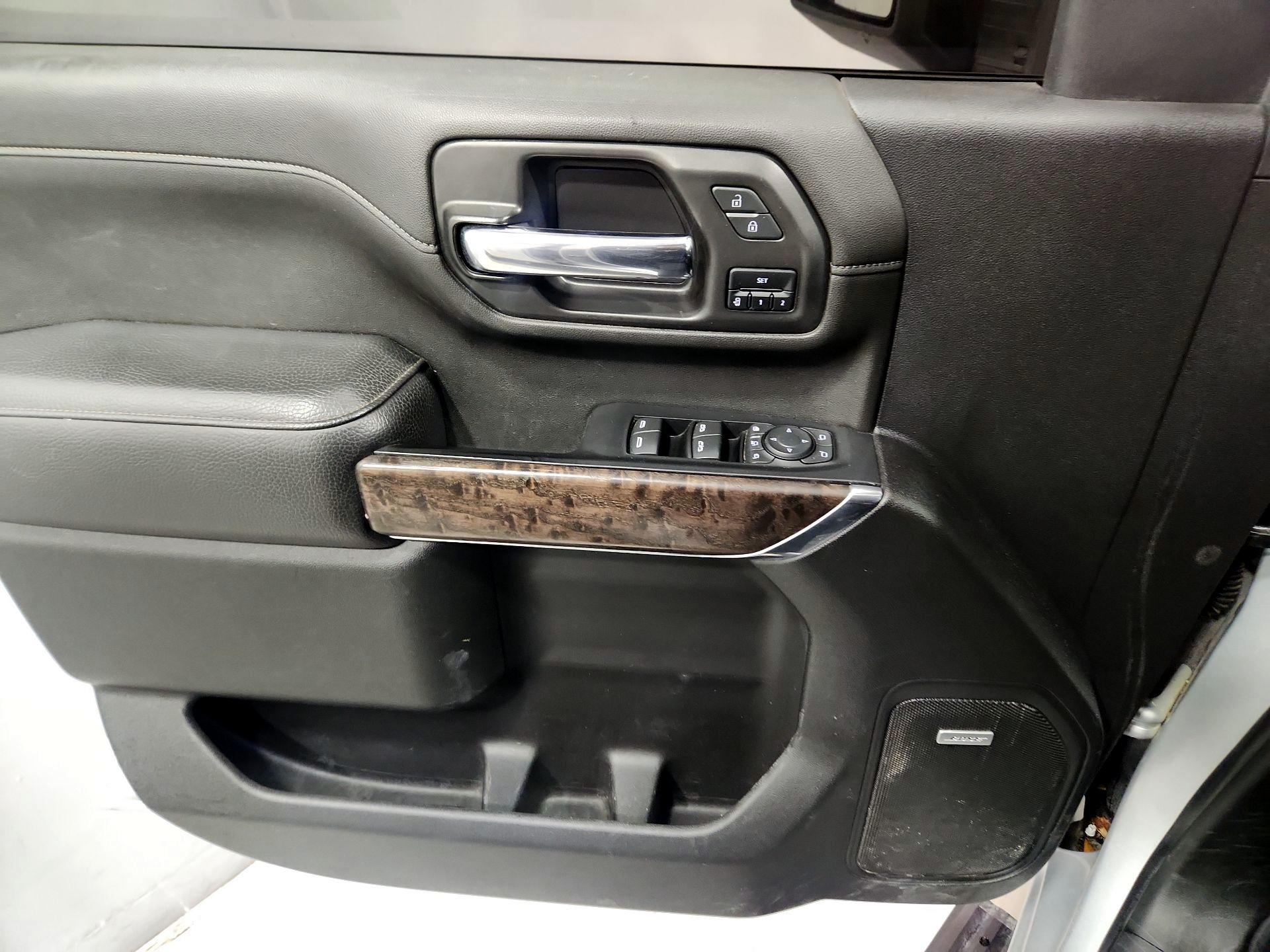 Thumbnail: 2022 GMC Sierra 2500 - 12