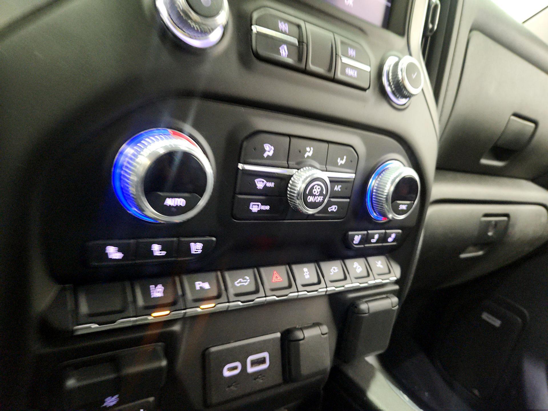 Thumbnail: 2022 GMC Sierra 2500 - 16