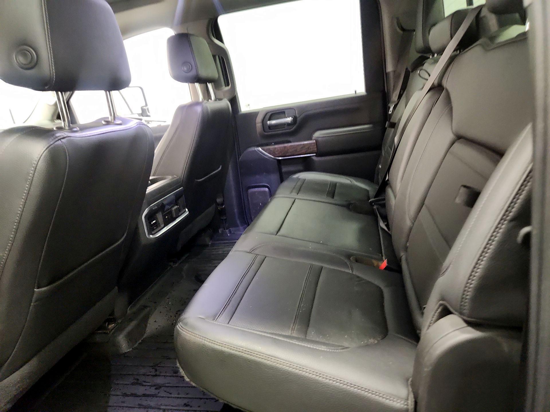 Thumbnail: 2022 GMC Sierra 2500 - 19