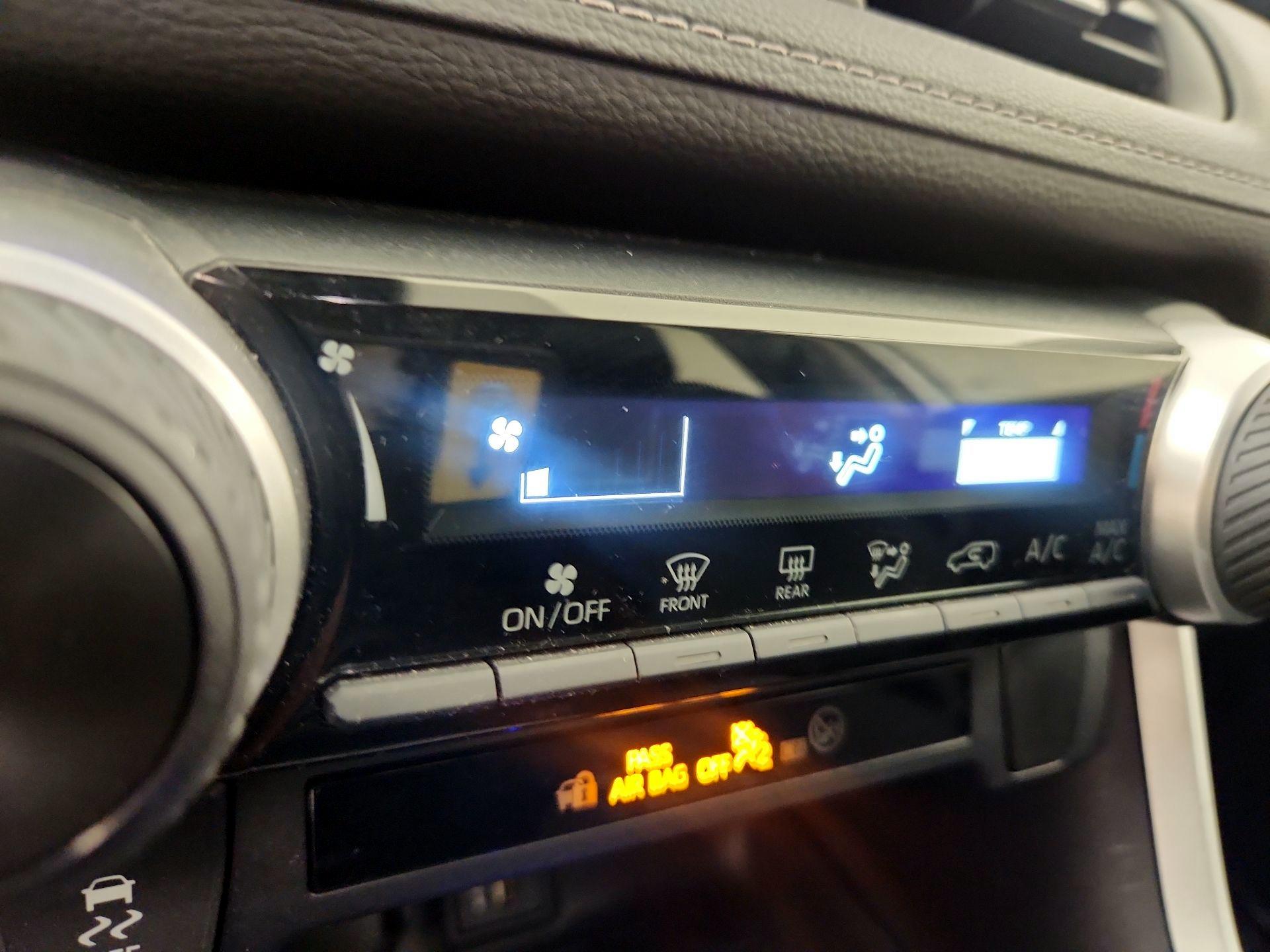 Thumbnail: 2023 Toyota RAV4 - 14