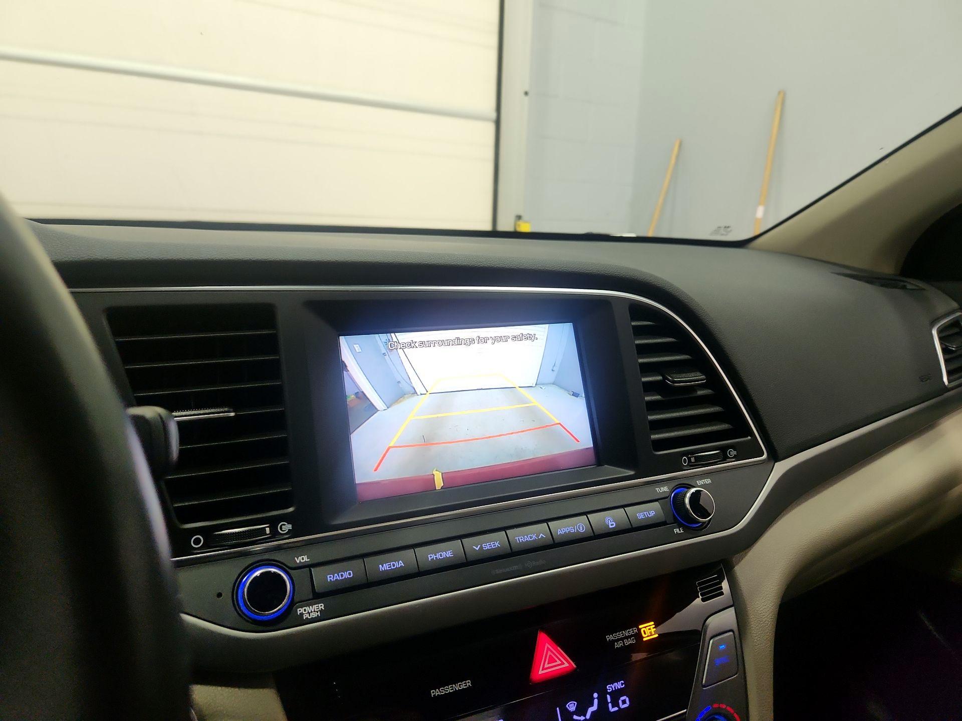 Thumbnail: 2017 Hyundai Elantra - 14