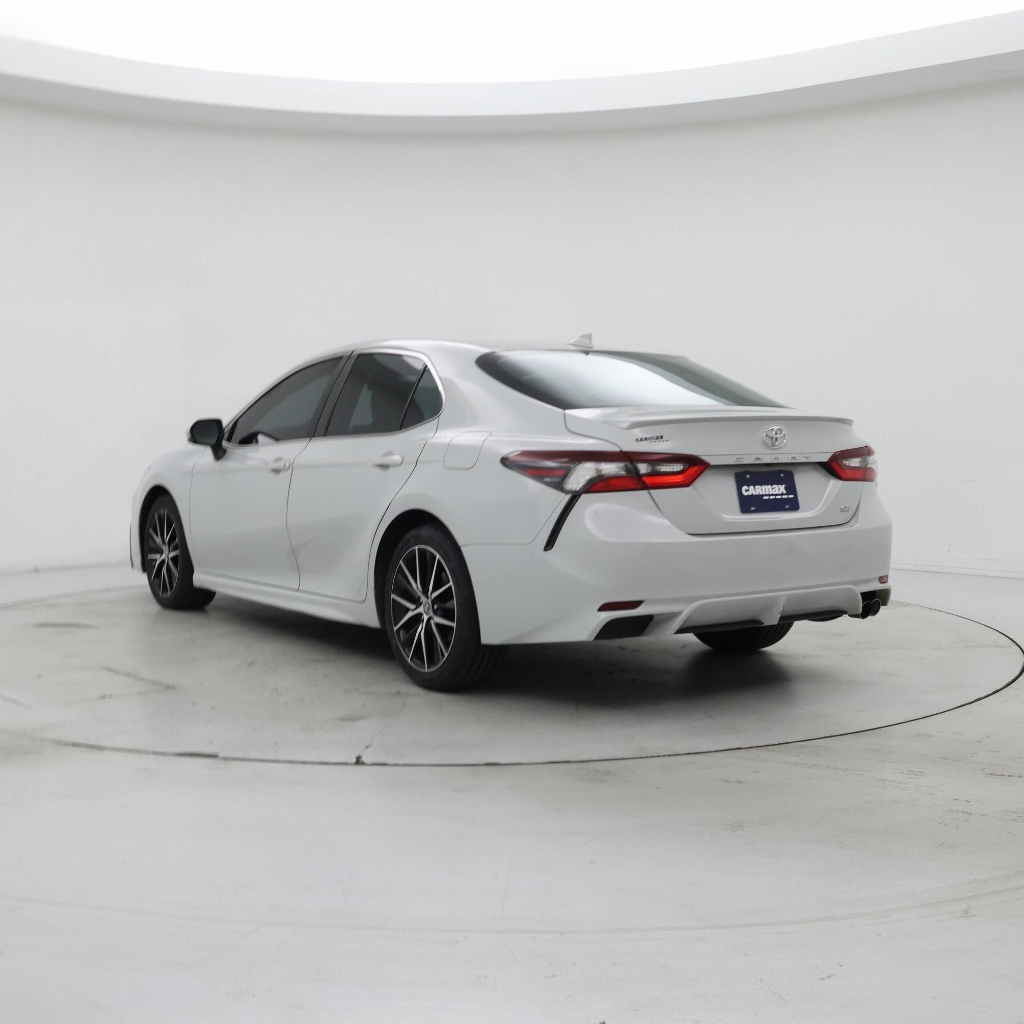 Thumbnail: 2022 Toyota Camry - 2