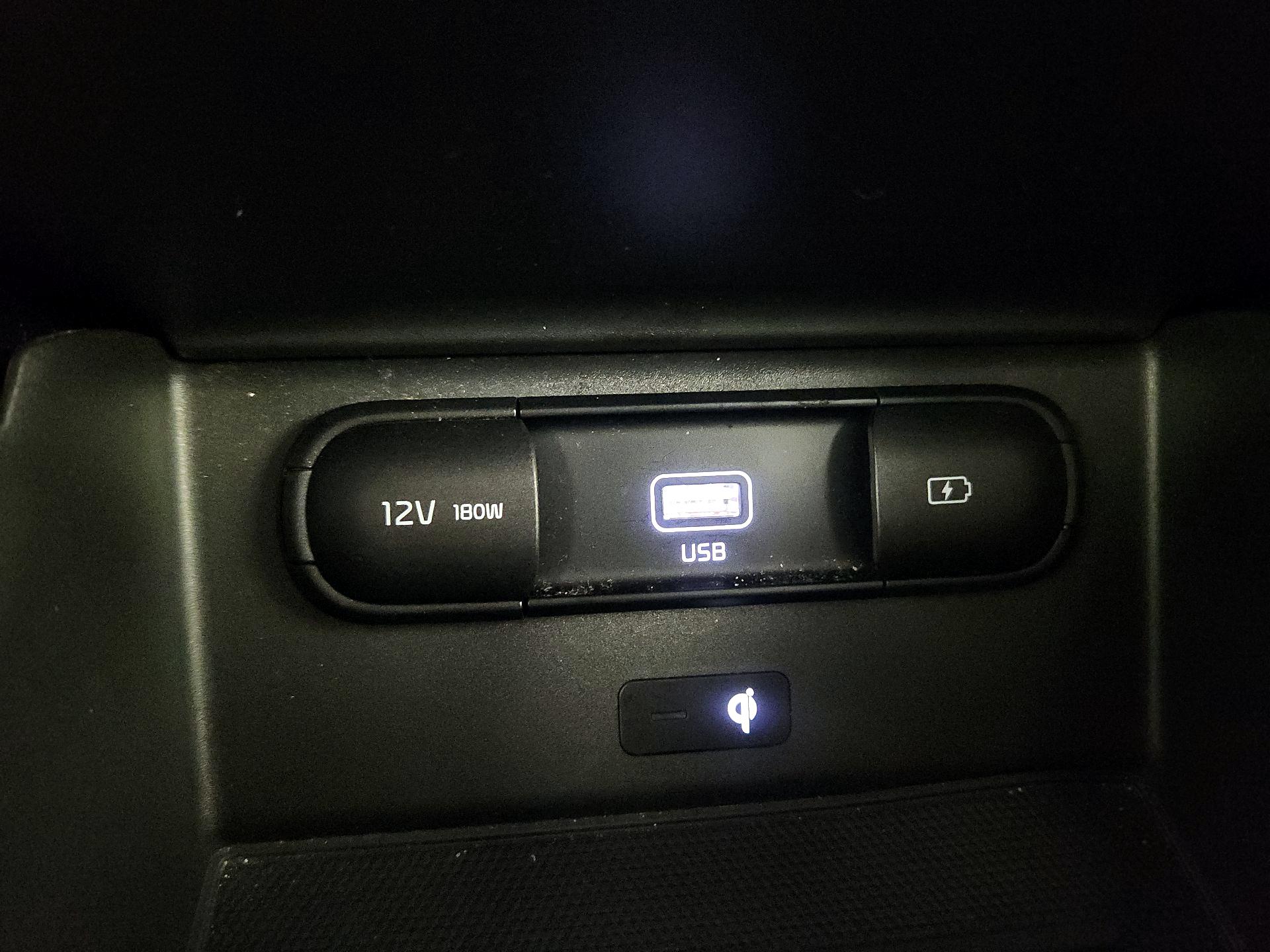 Thumbnail: 2022 Kia Telluride - 19