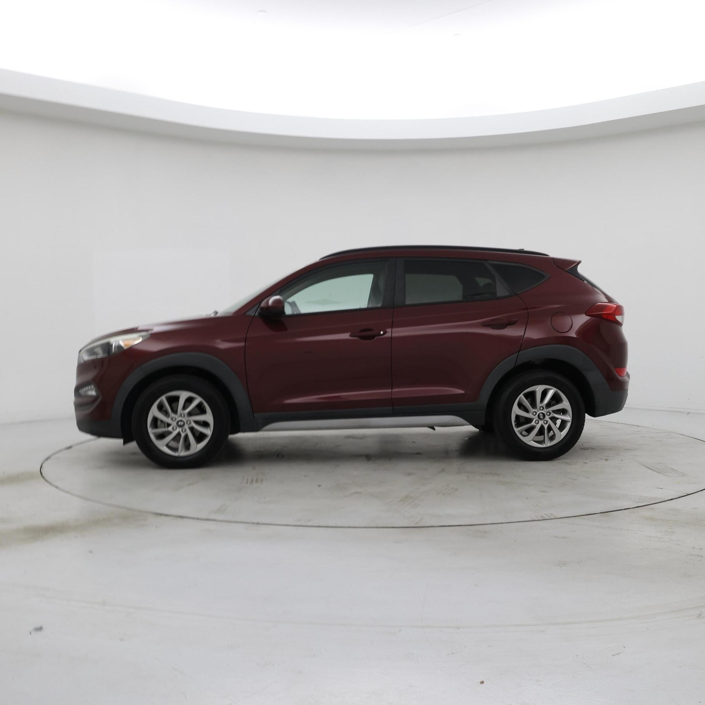 Thumbnail: 2018 Hyundai Tucson - 3