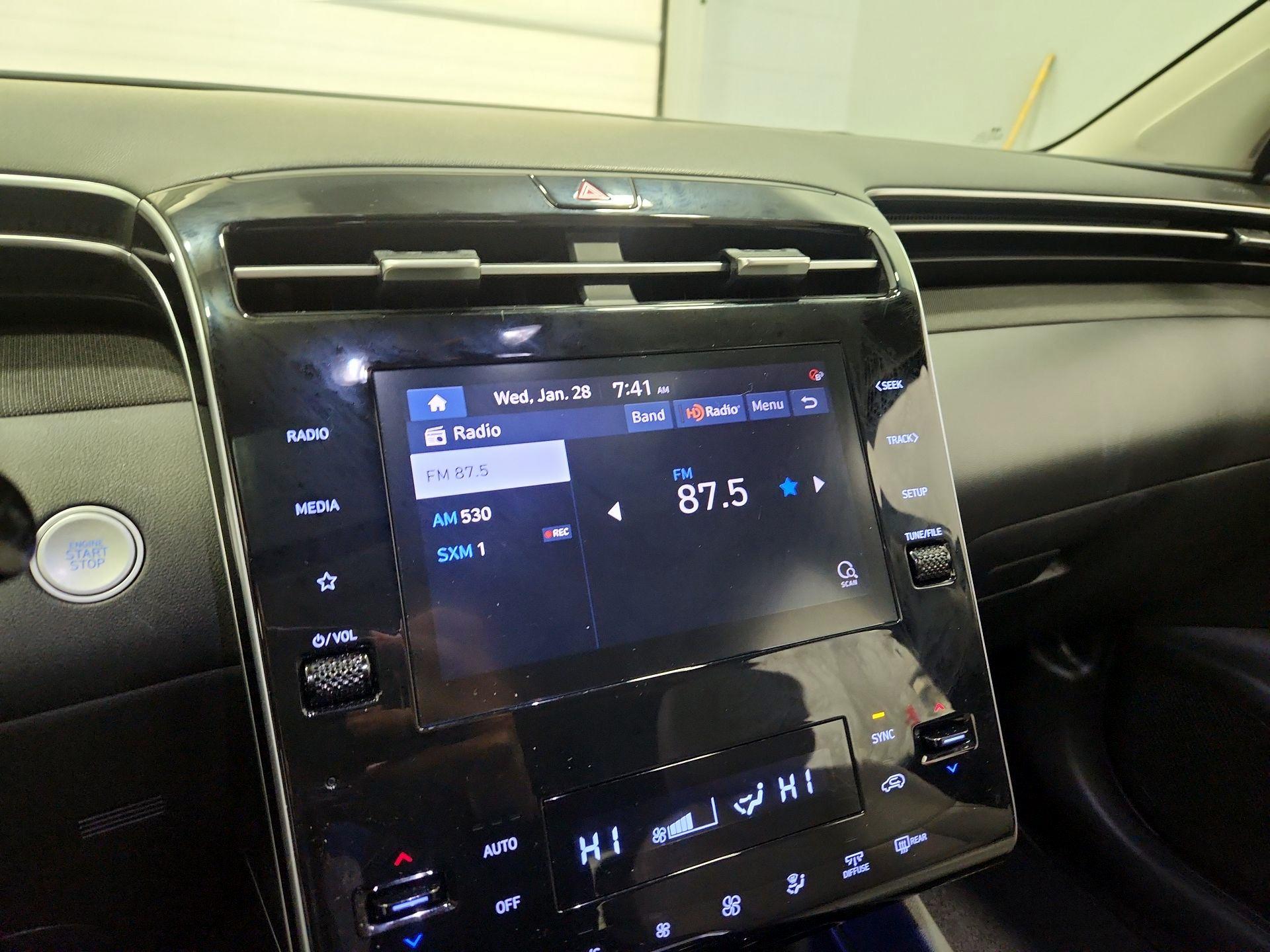 Thumbnail: 2022 Hyundai Tucson - 15