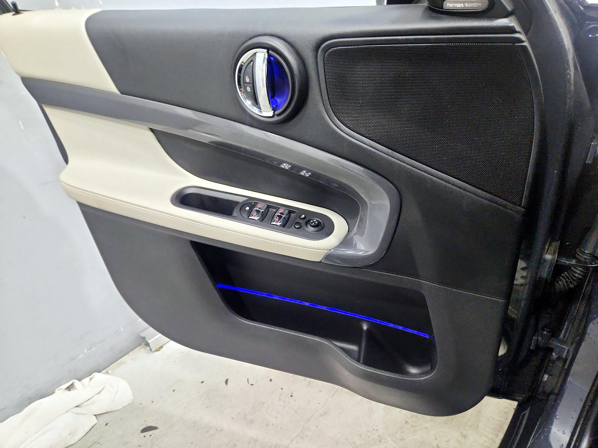 Thumbnail: 2017 MINI Cooper Countryman - 12