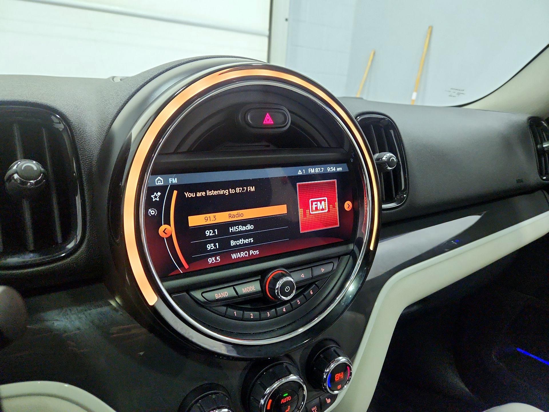 Thumbnail: 2017 MINI Cooper Countryman - 16