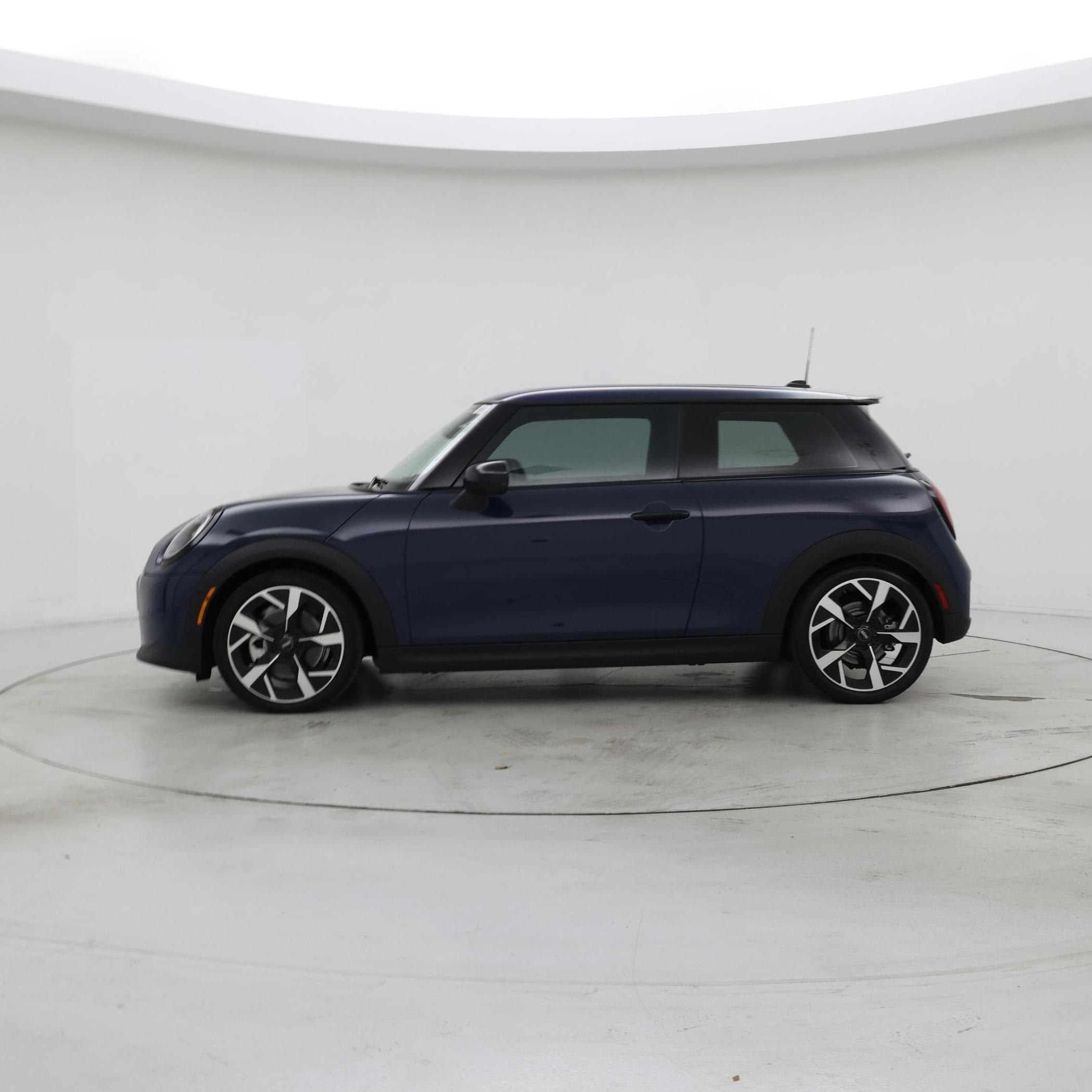 Thumbnail: 2025 MINI Cooper Hardtop - 3