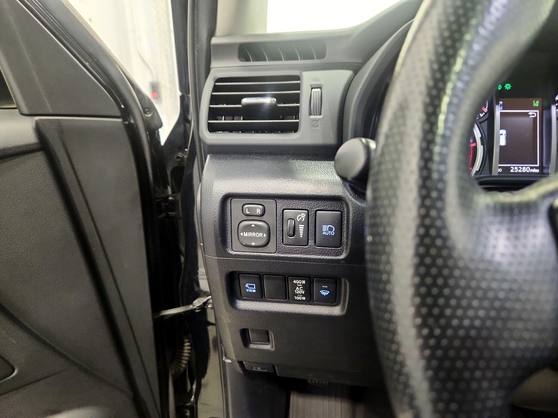 Thumbnail: 2023 Toyota 4Runner - 13