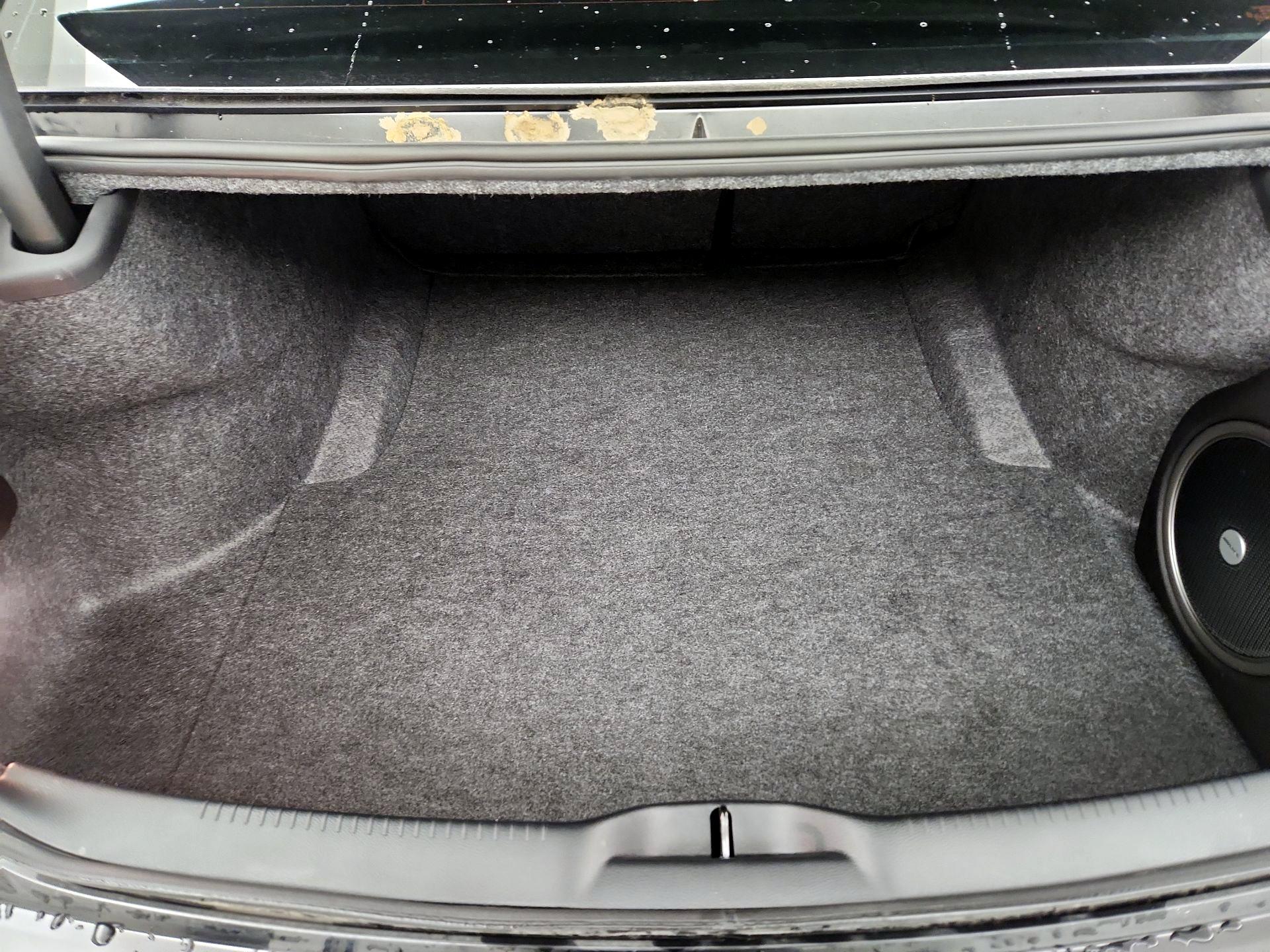 Thumbnail: 2023 Chrysler 300 - 20