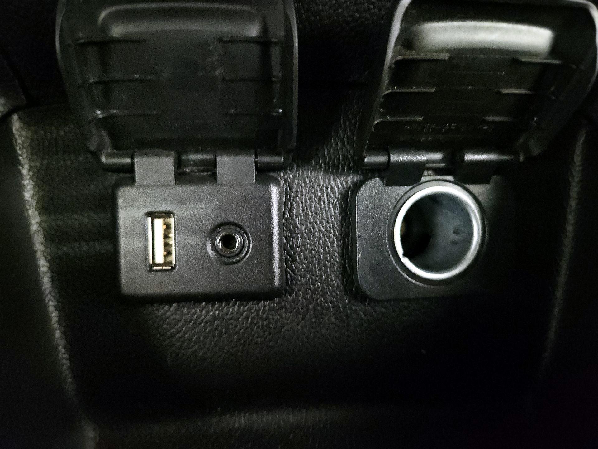 Thumbnail: 2017 Chevrolet Cruze - 18