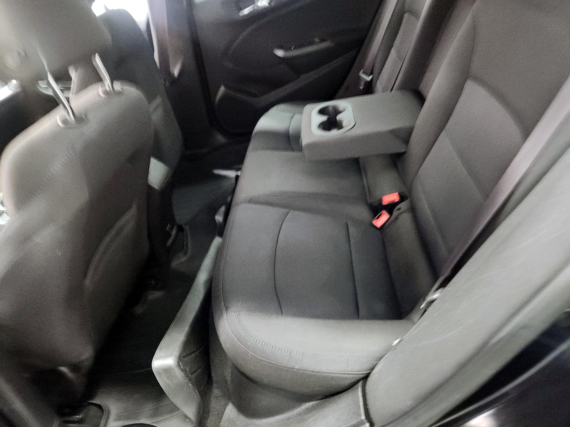 Thumbnail: 2017 Chevrolet Cruze - 19