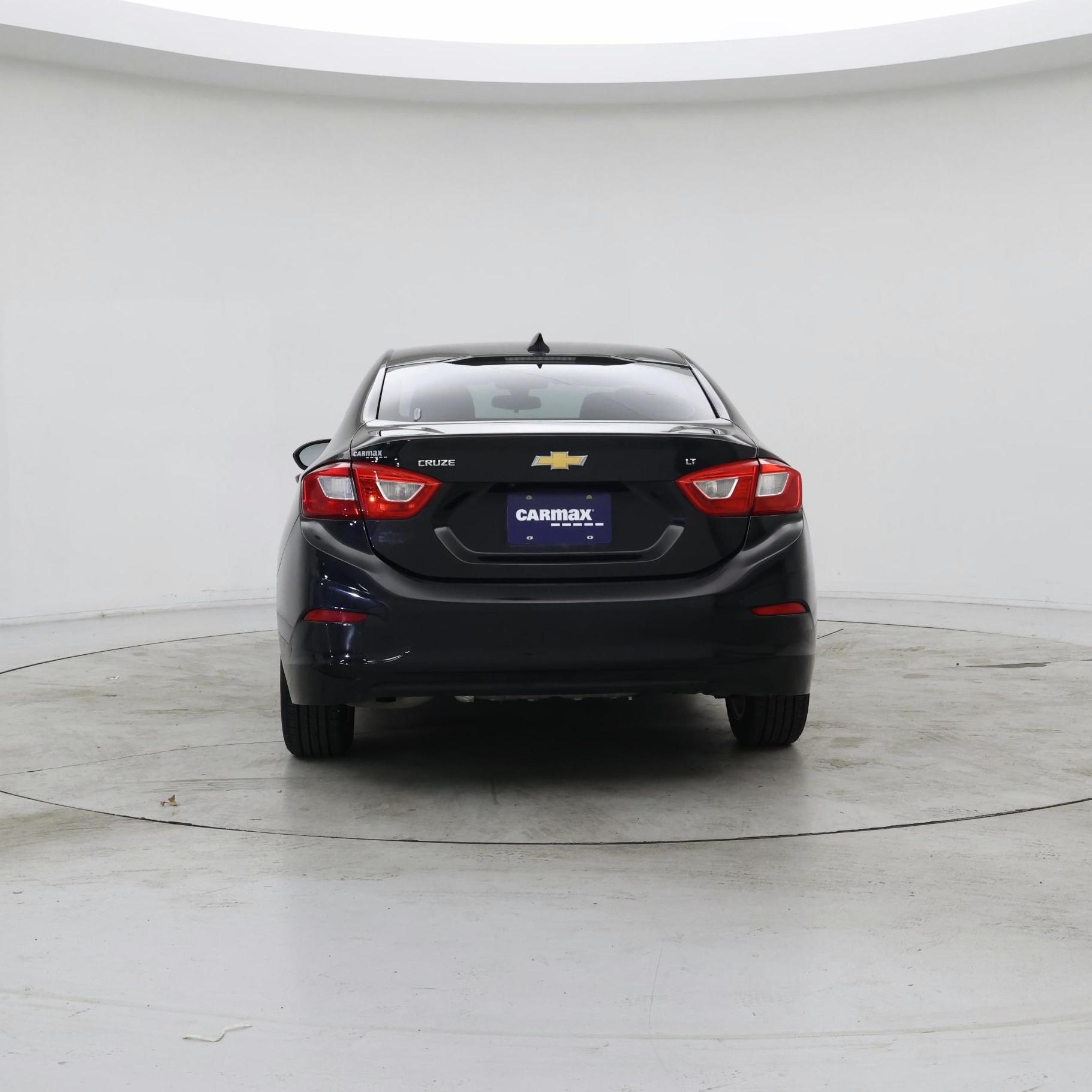 Thumbnail: 2017 Chevrolet Cruze - 6