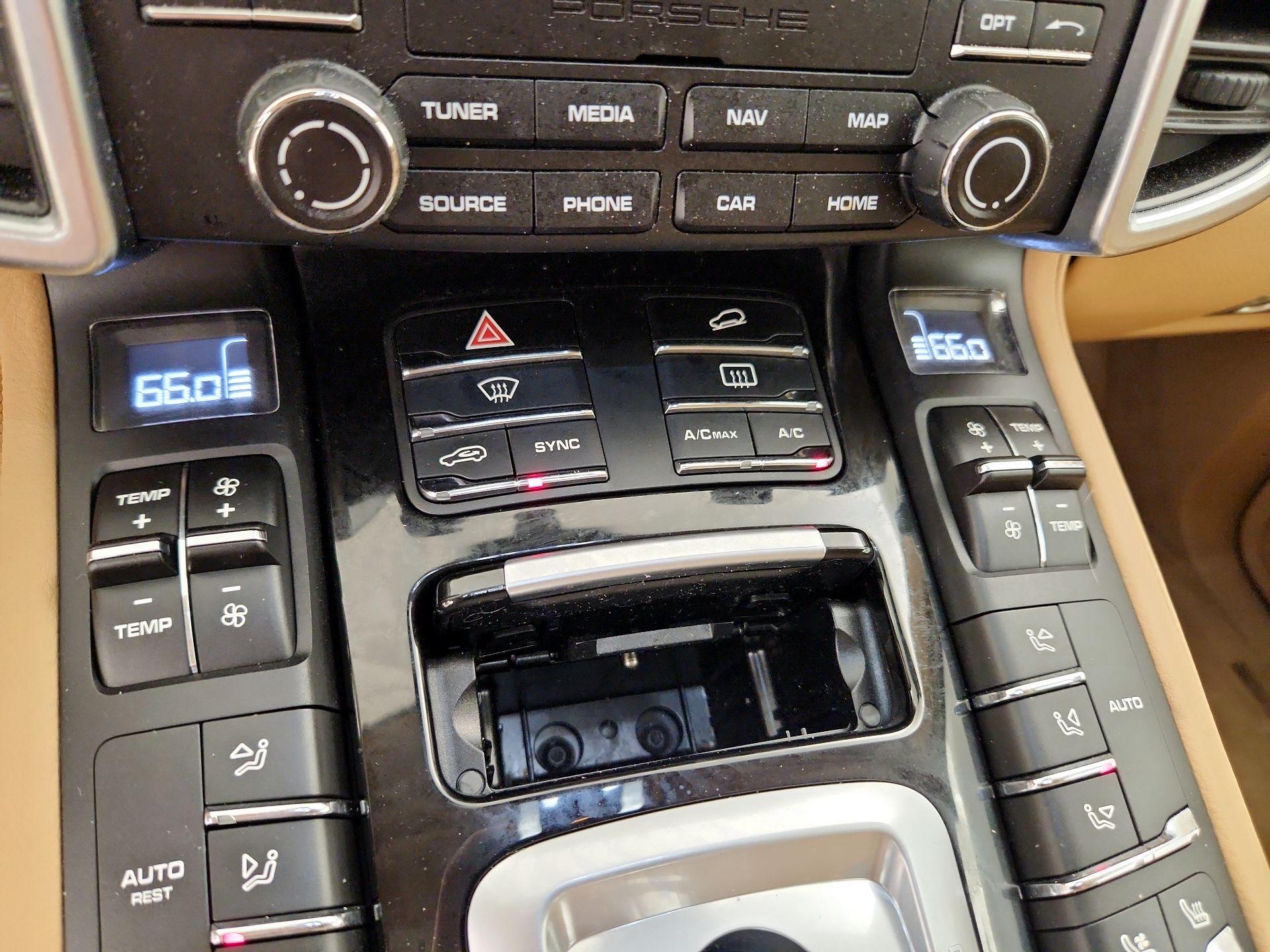 Thumbnail: 2017 Porsche Cayenne - 15