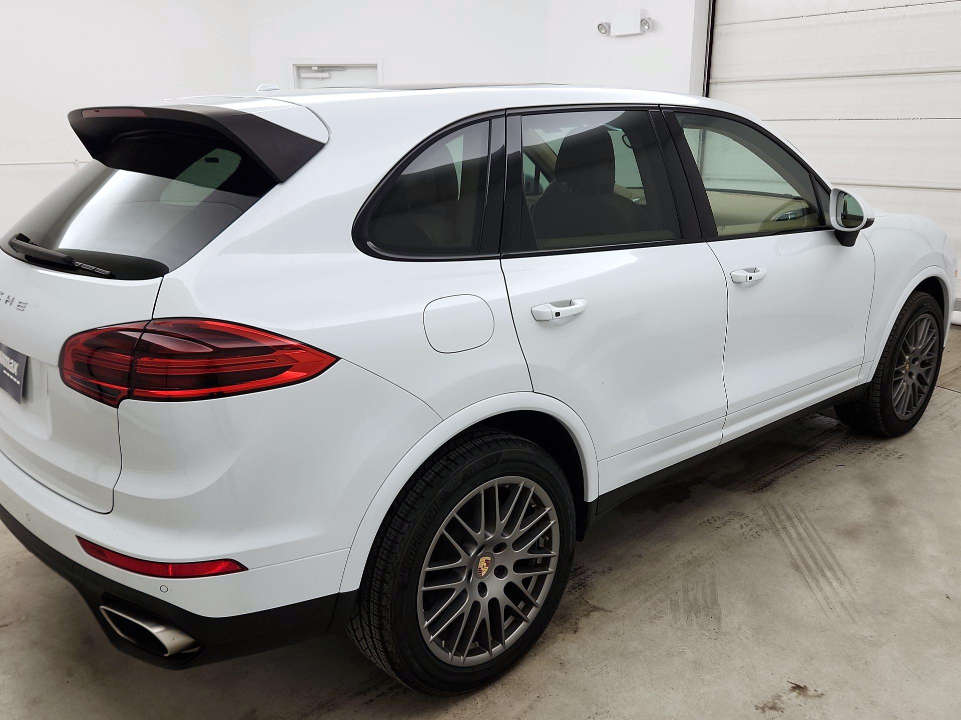 Thumbnail: 2017 Porsche Cayenne - 5