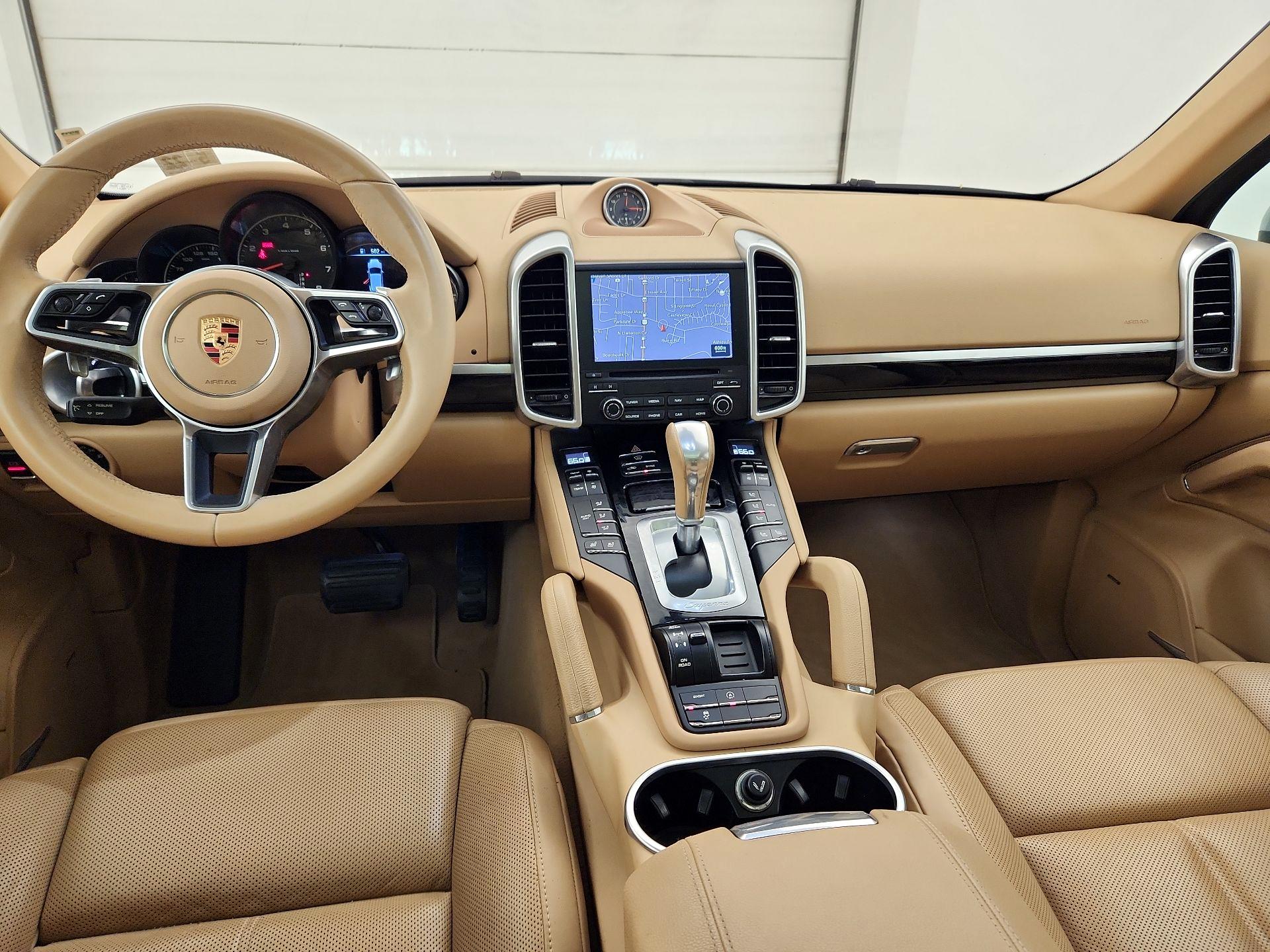 Thumbnail: 2017 Porsche Cayenne - 8