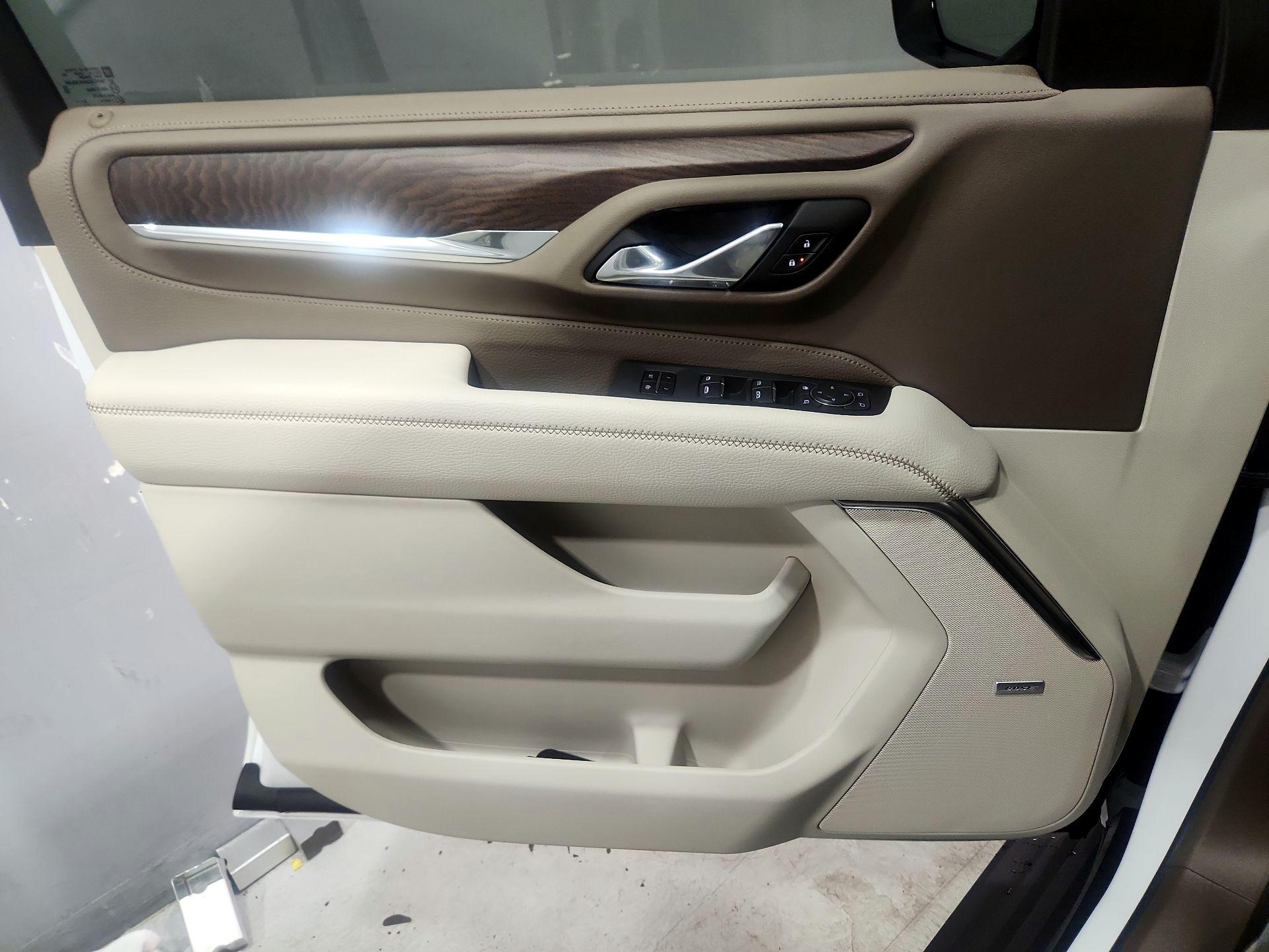 Thumbnail: 2023 GMC Yukon - 12