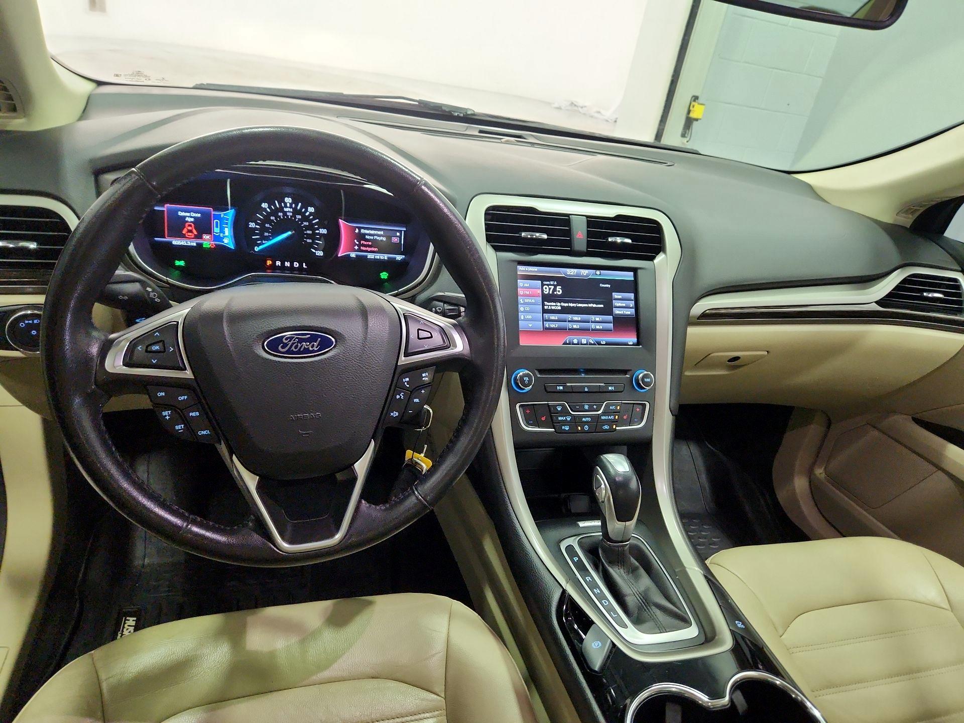 Thumbnail: 2016 Ford Fusion - 9