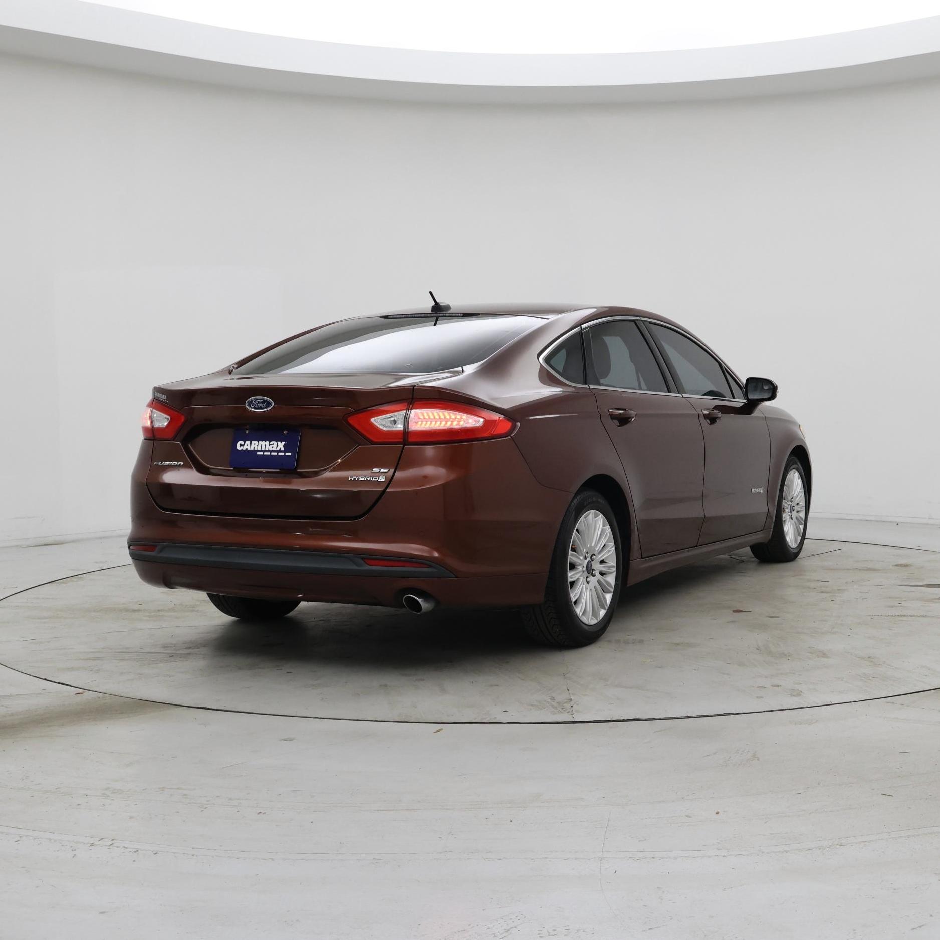 Thumbnail: 2016 Ford Fusion - 8