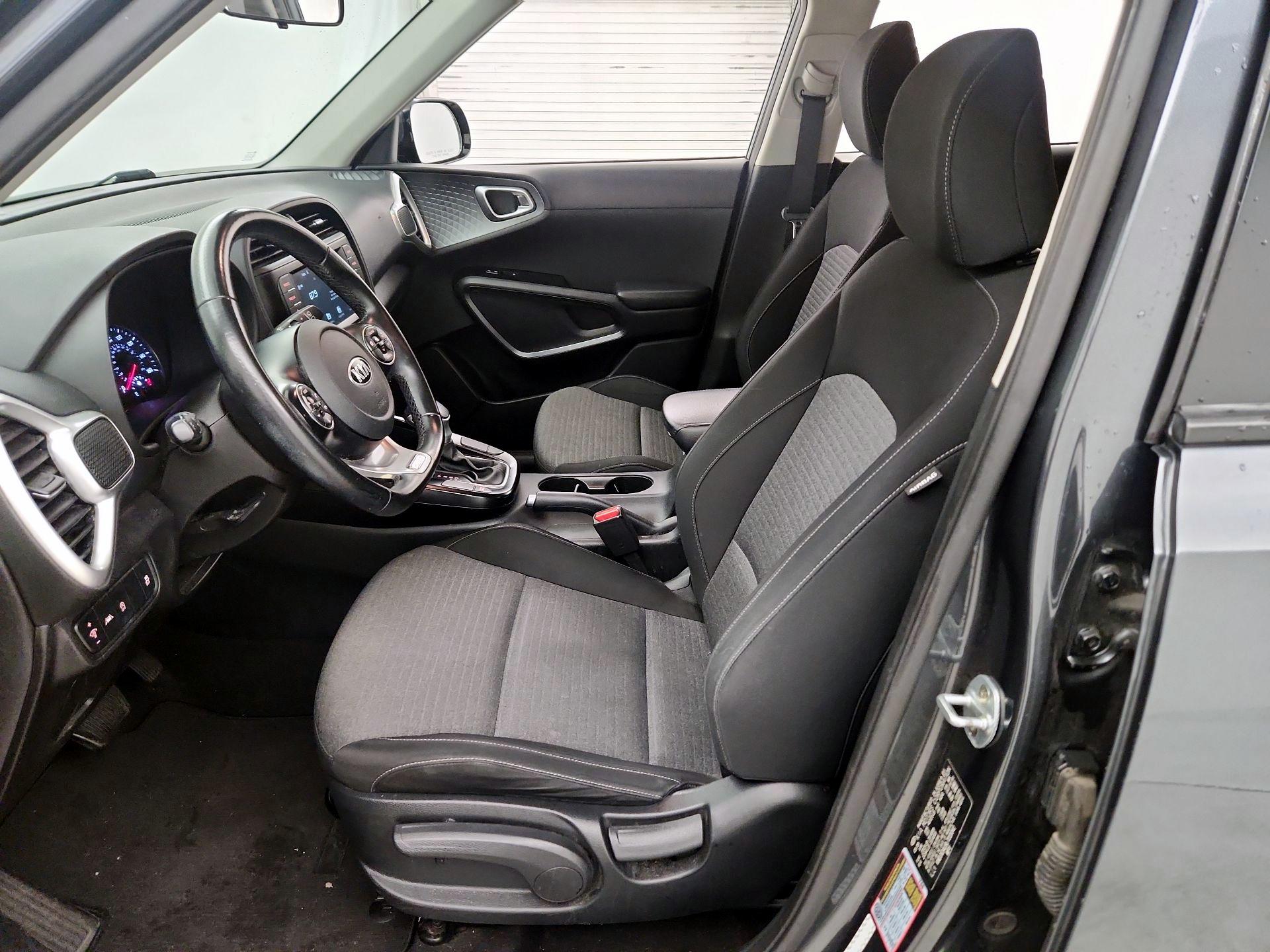 Thumbnail: 2020 Kia Soul - 11