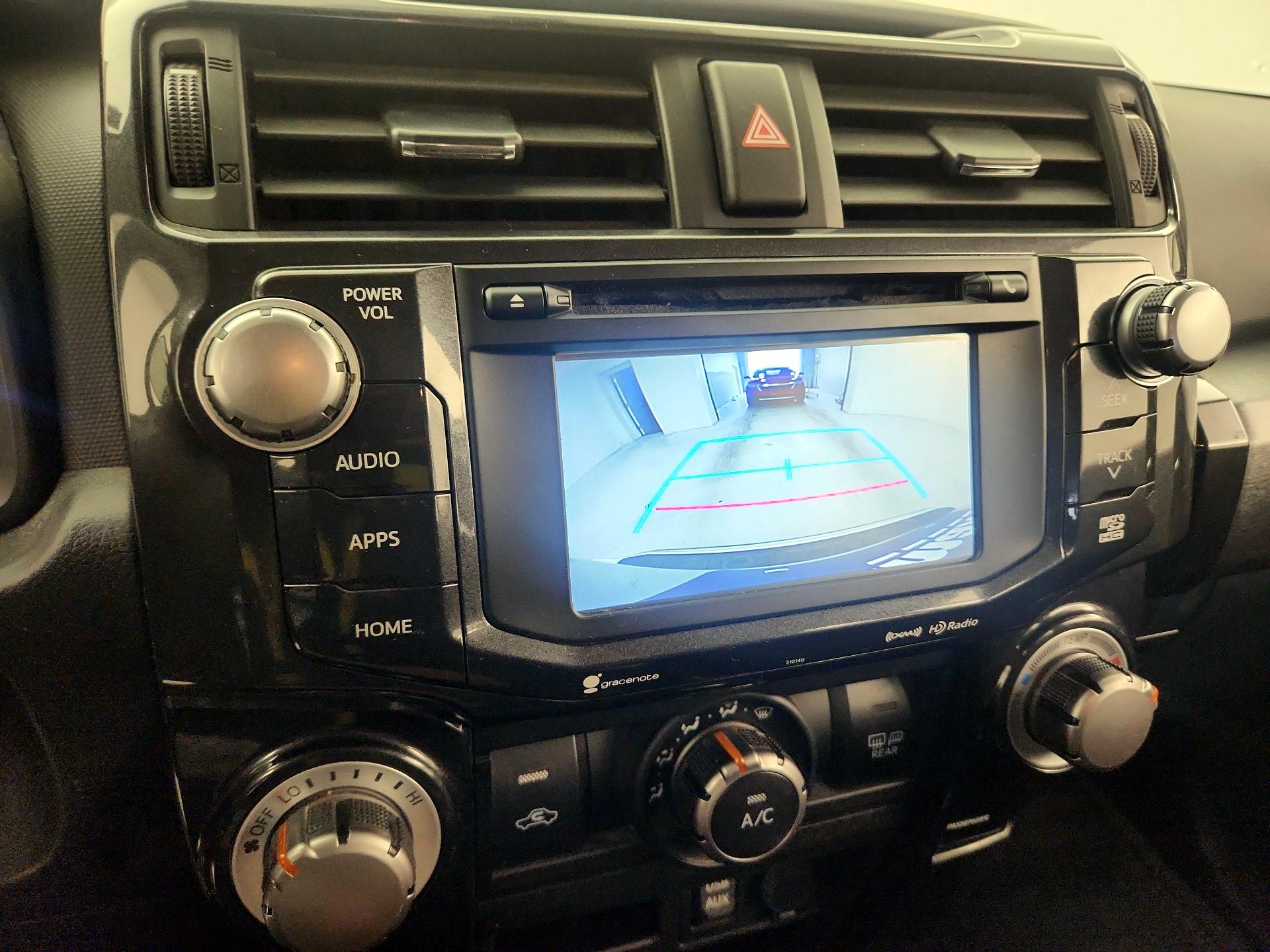 Thumbnail: 2016 Toyota 4Runner - 12