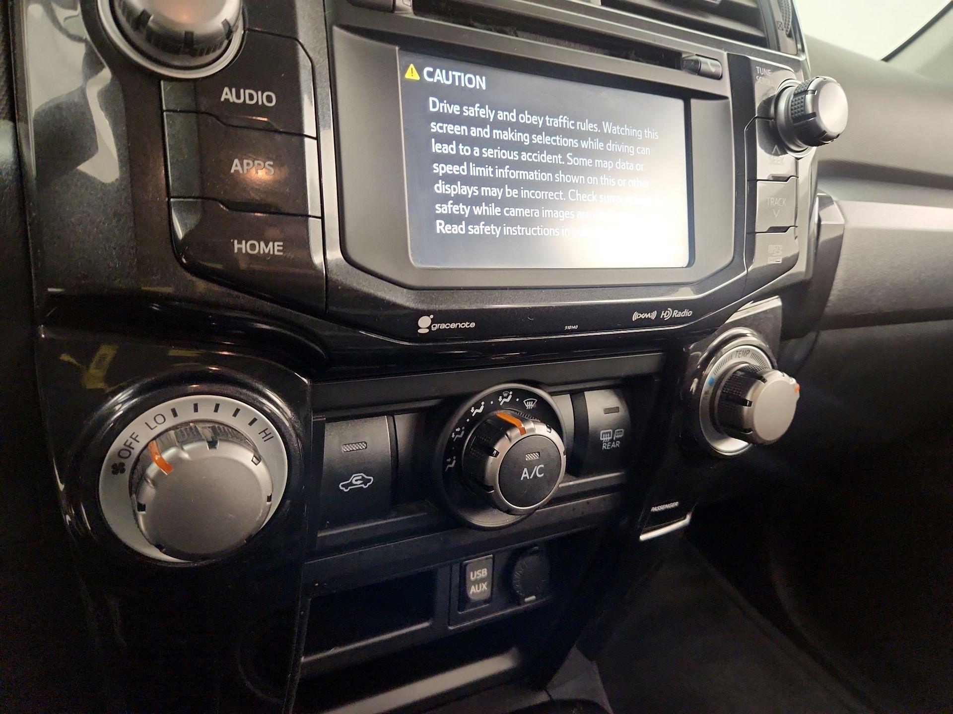 Thumbnail: 2016 Toyota 4Runner - 14