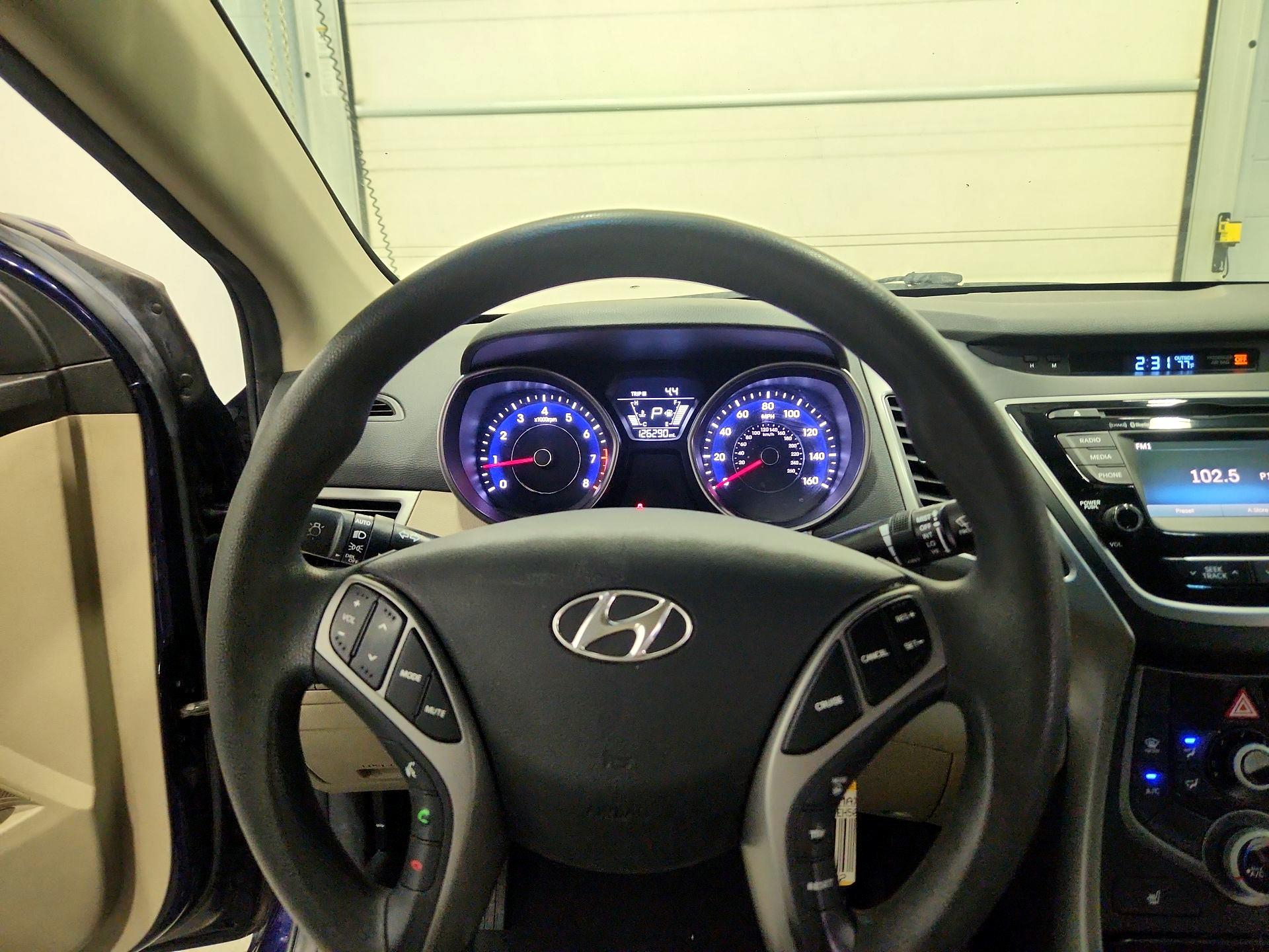 Thumbnail: 2014 Hyundai Elantra - 10
