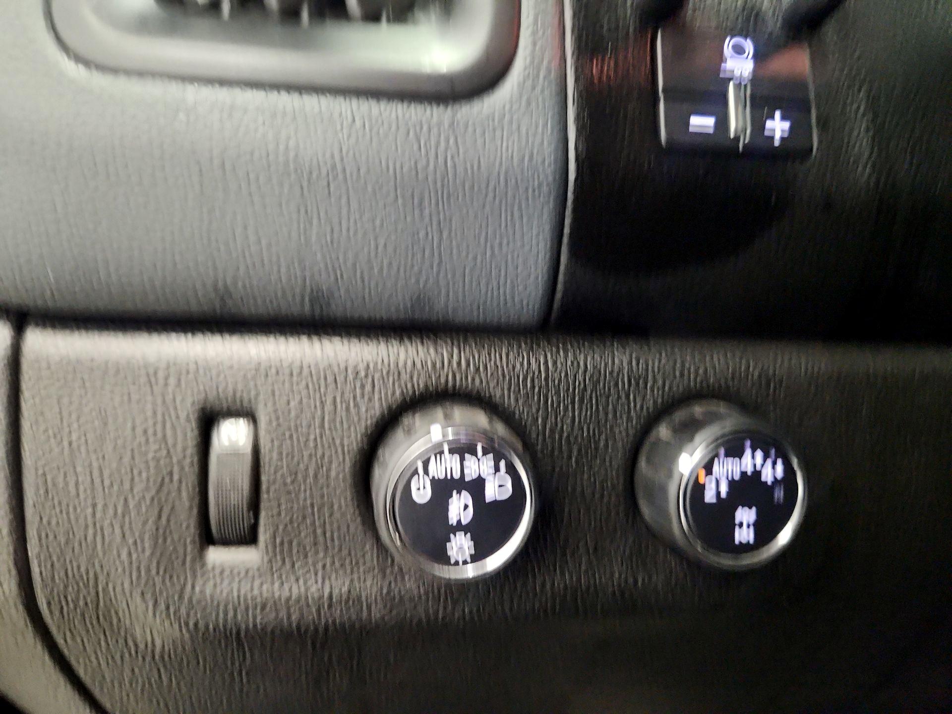 Thumbnail: 2020 Chevrolet Colorado - 13