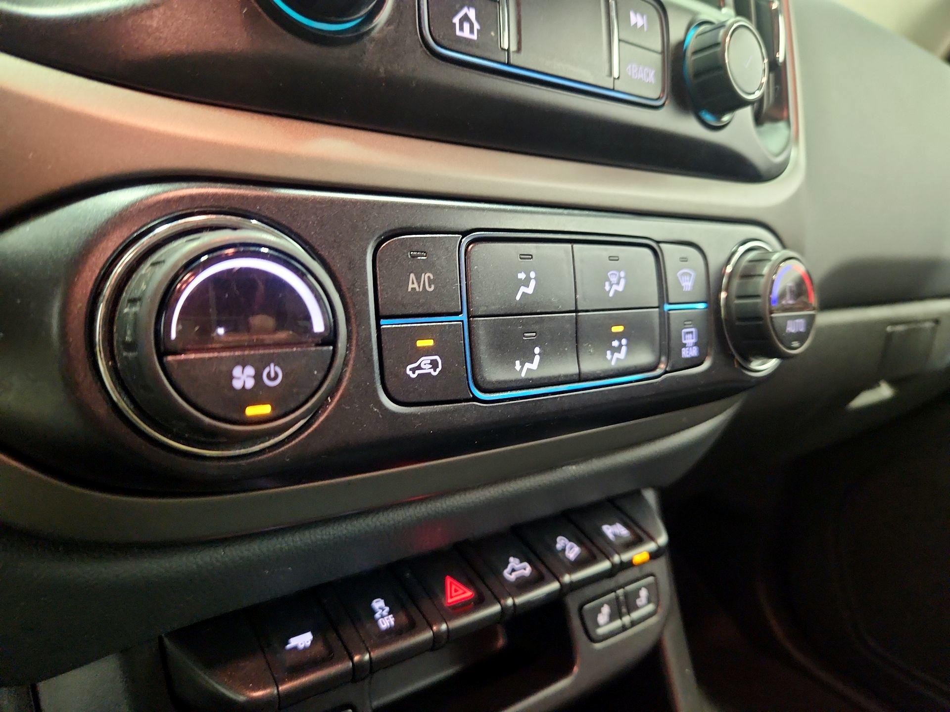 Thumbnail: 2020 Chevrolet Colorado - 16