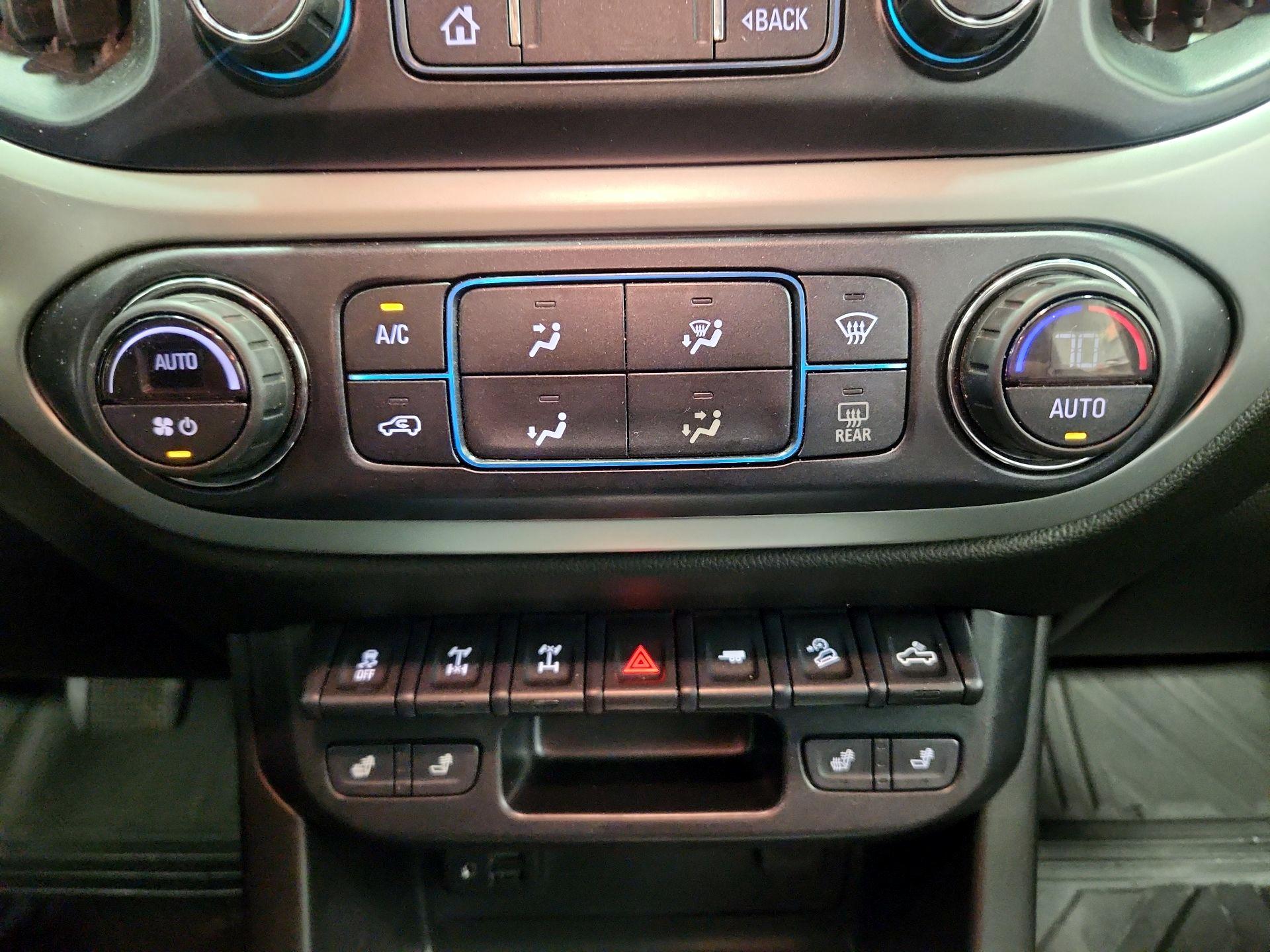 Thumbnail: 2019 Chevrolet Colorado - 17