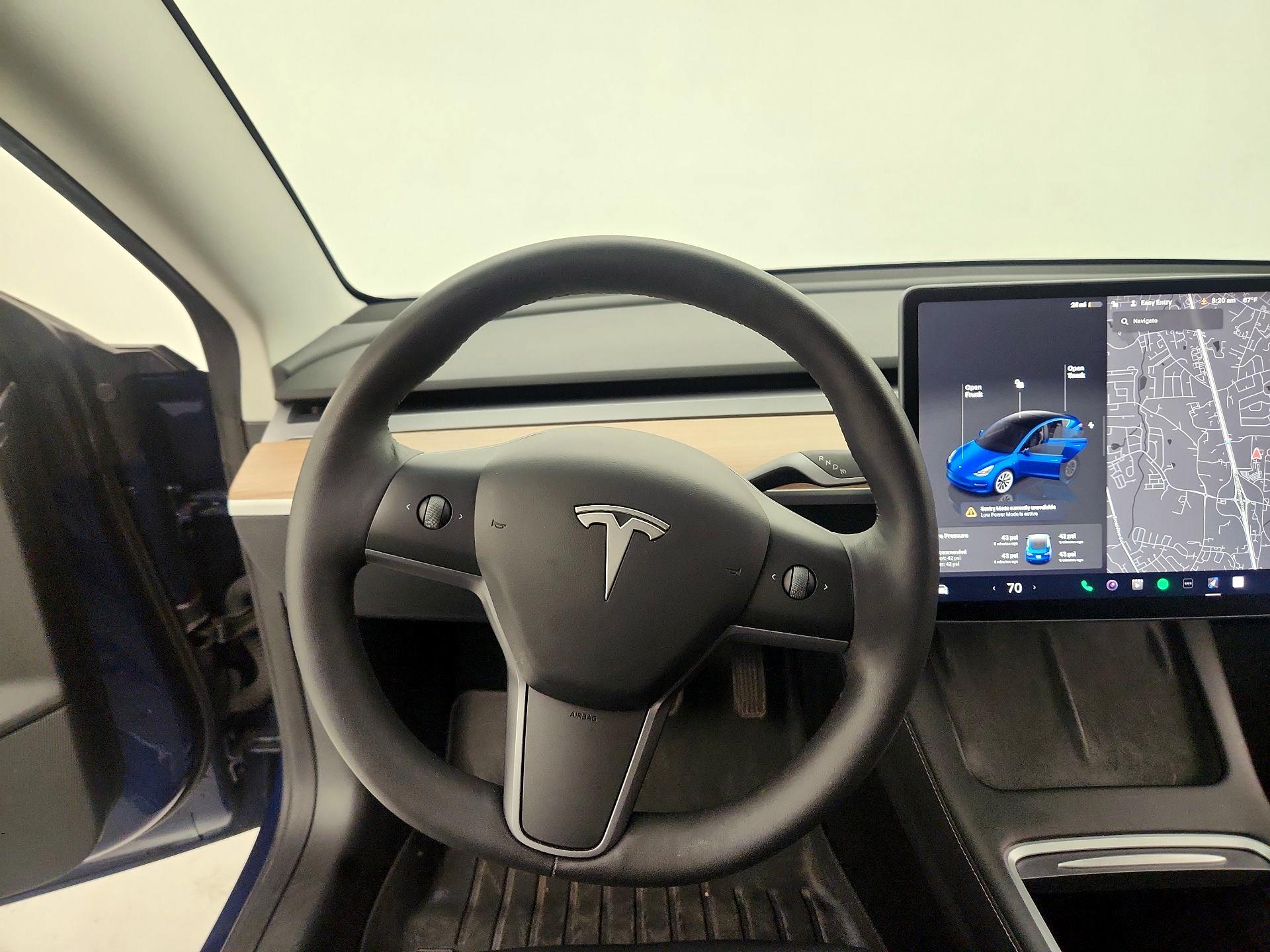 Thumbnail: 2022 Tesla Model 3 - 10