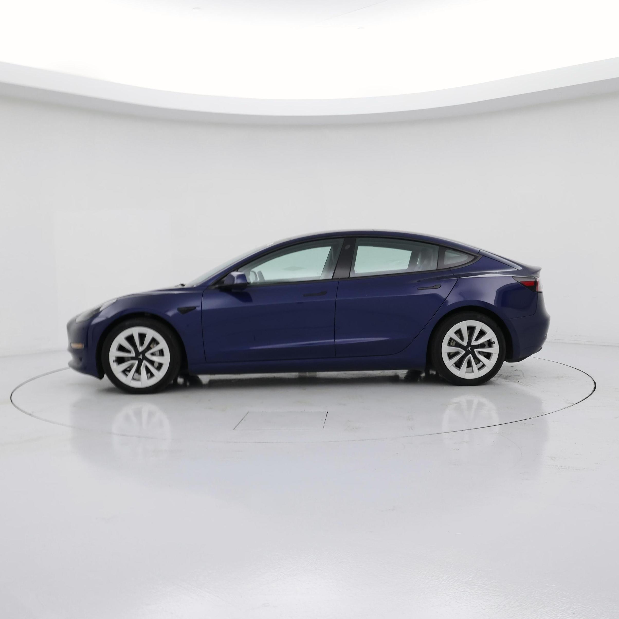 Thumbnail: 2022 Tesla Model 3 - 3