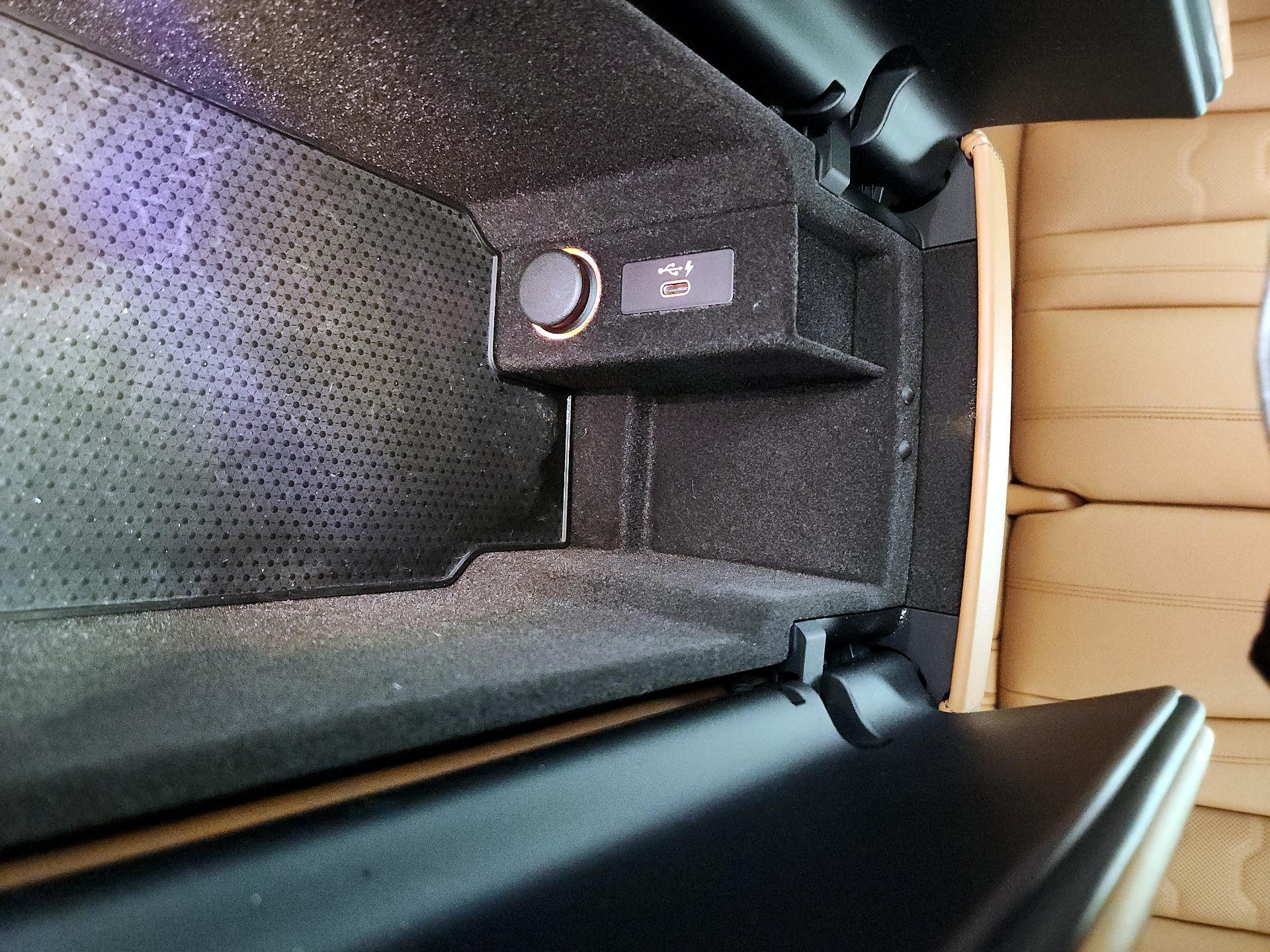 Thumbnail: 2019 BMW 8 Series - 19