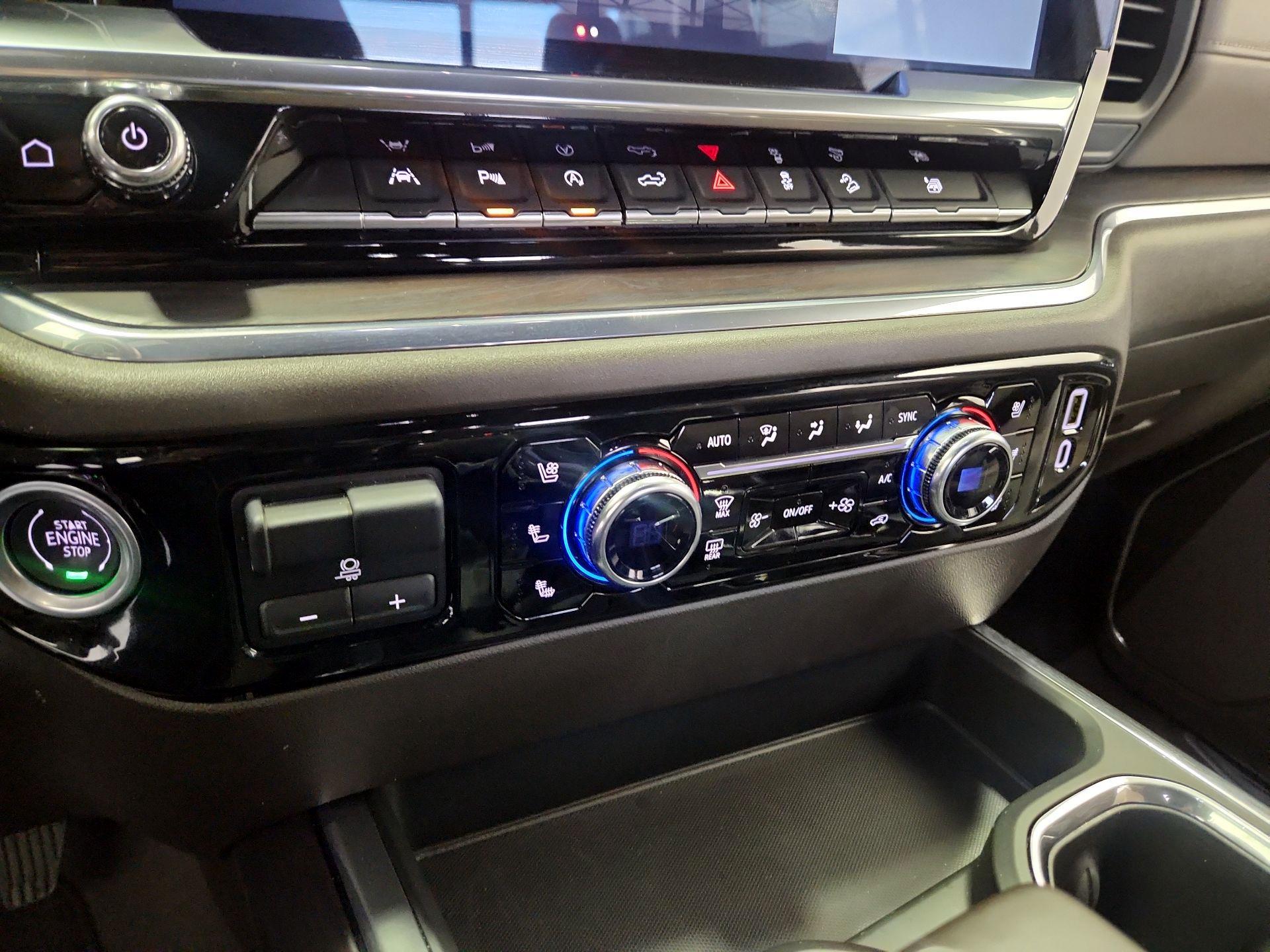 Thumbnail: 2024 GMC Sierra 1500 - 17