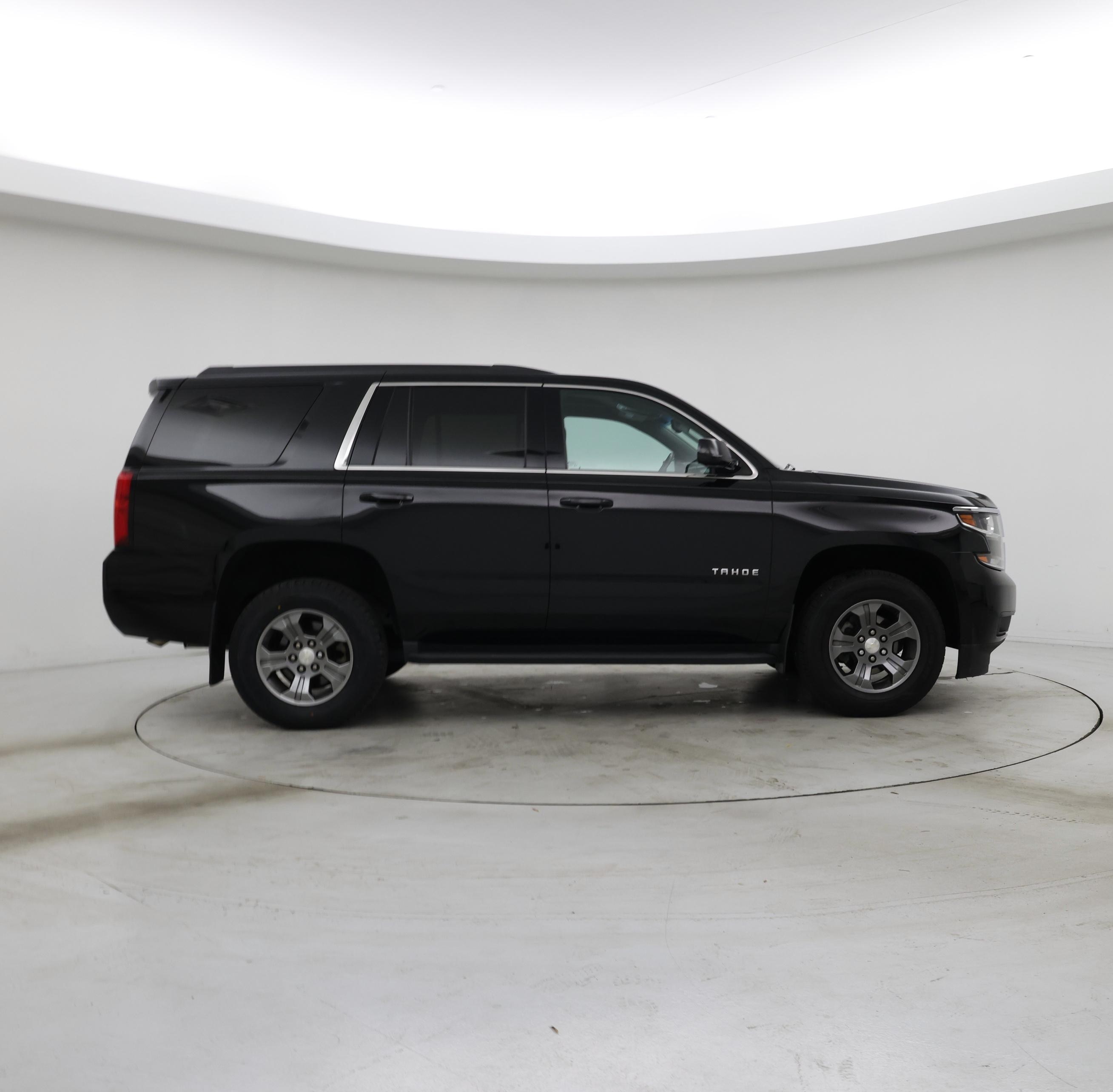 Thumbnail: 2019 Chevrolet Tahoe - 7