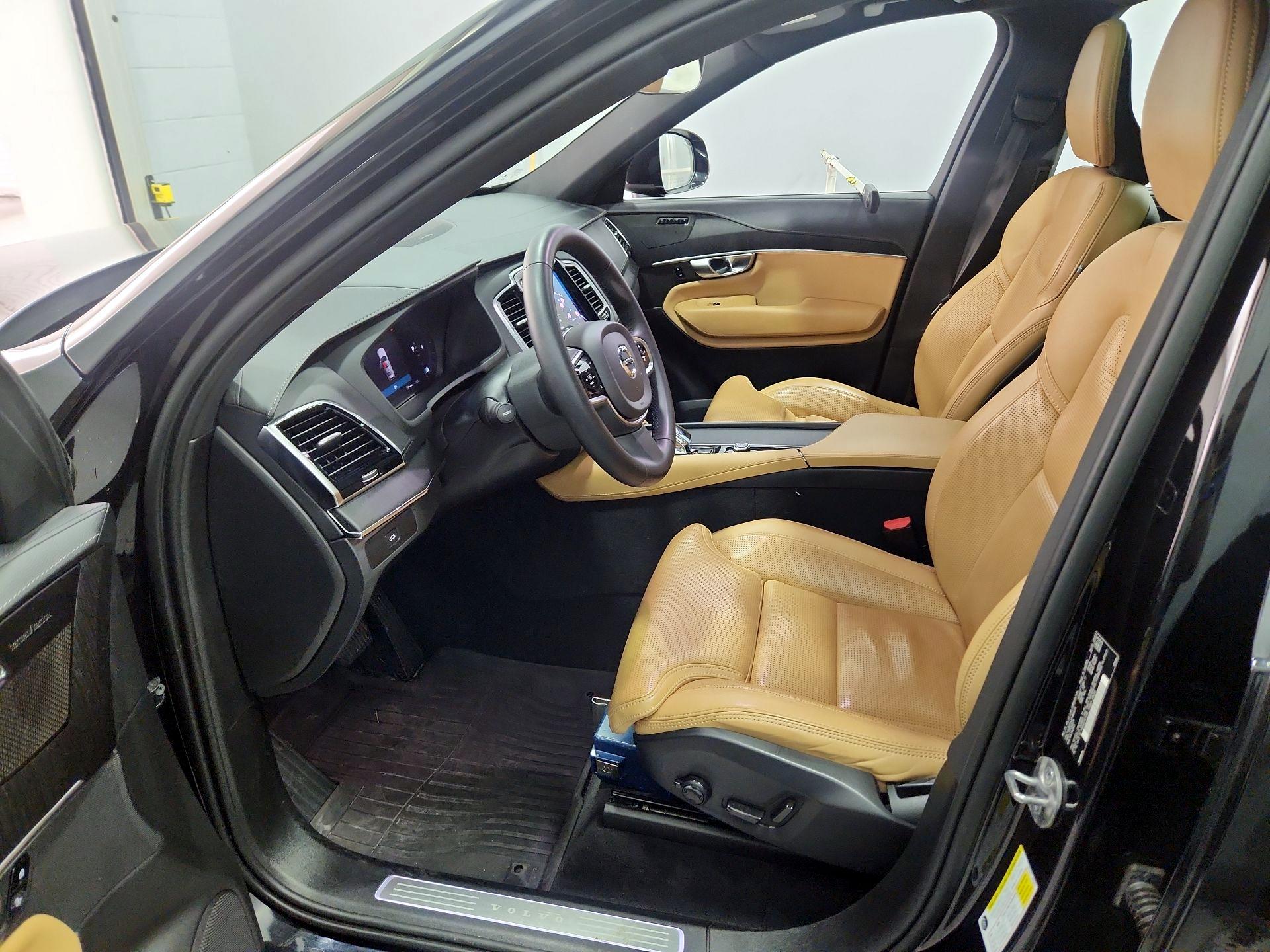 Thumbnail: 2023 Volvo XC90 - 11